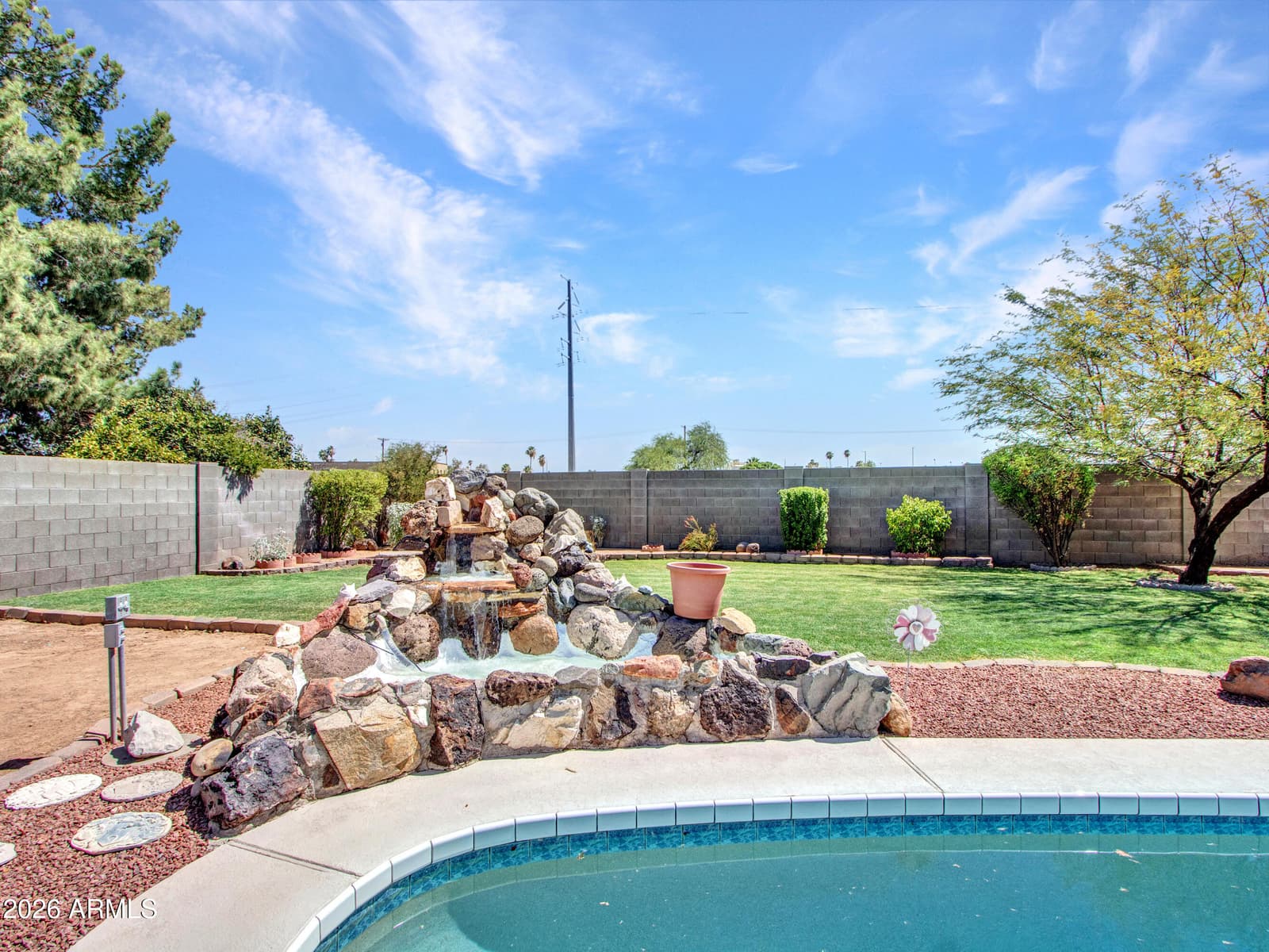 4729 W LUPINE Avenue, Glendale, AZ 85304 — photo 23 of 61