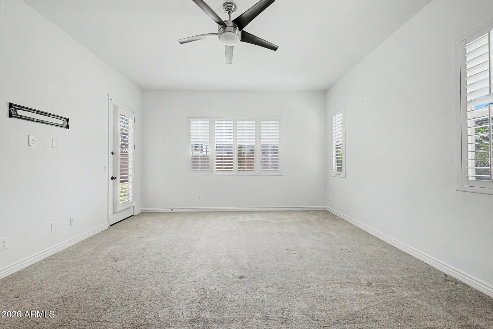 3133 N ALBA, Mesa, AZ 85213 — photo 6 of 54