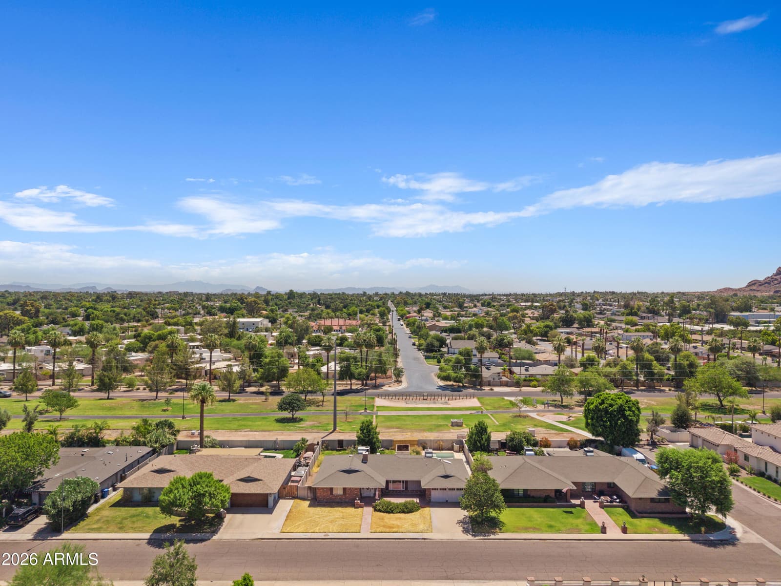 3109 N 47TH Place, Phoenix, AZ 85018 — photo 4 of 8