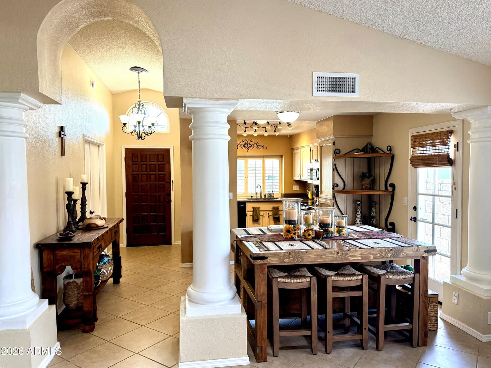 911 E ANNETTE Drive, Phoenix, AZ 85022 — photo 3 of 40
