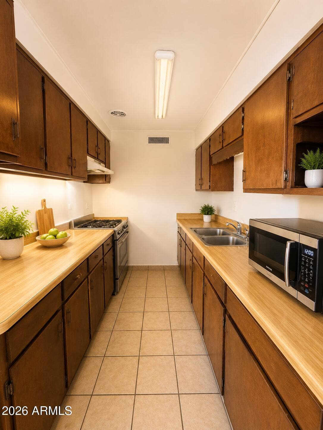 3525 W MARYLAND Avenue, Phoenix, AZ 85019 — photo 10 of 21