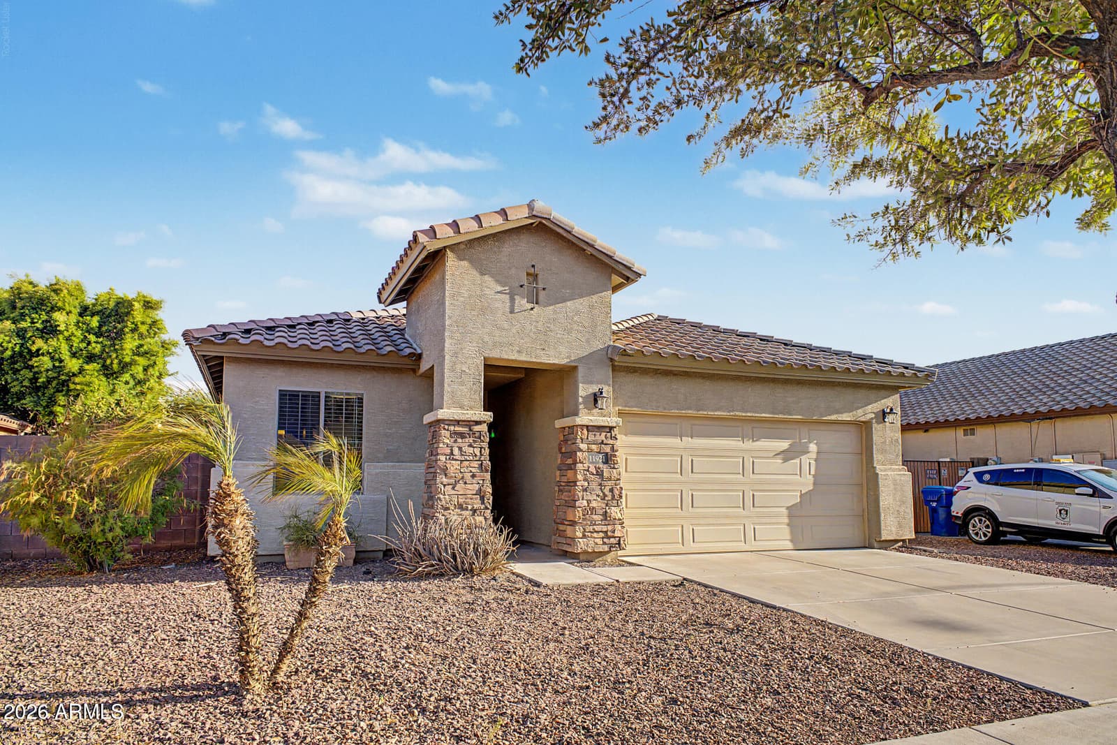 11921 W MONTE VISTA Road, Avondale, AZ 85392 — photo 6 of 56