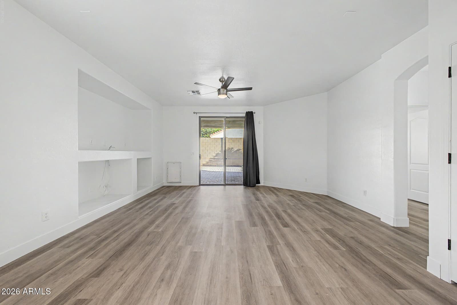 11921 W MONTE VISTA Road, Avondale, AZ 85392 — photo 15 of 56