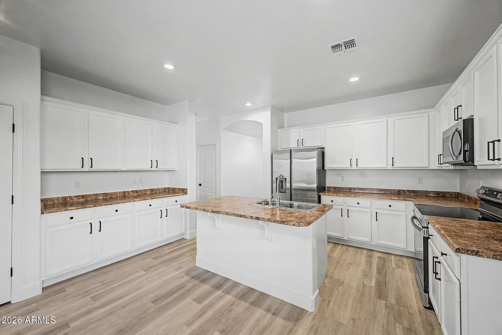 11921 W MONTE VISTA Road, Avondale, AZ 85392 — photo 13 of 56