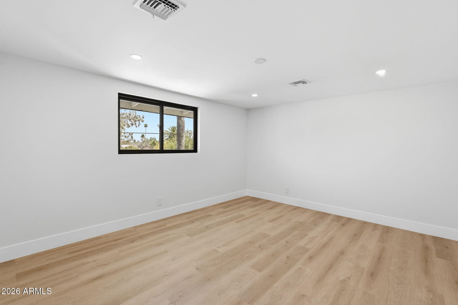 7625 N 39TH Avenue, Phoenix, AZ 85051 — photo 25 of 40