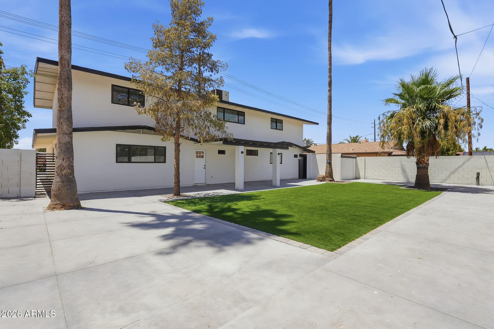 7625 N 39TH Avenue, Phoenix, AZ 85051 — photo 3 of 40