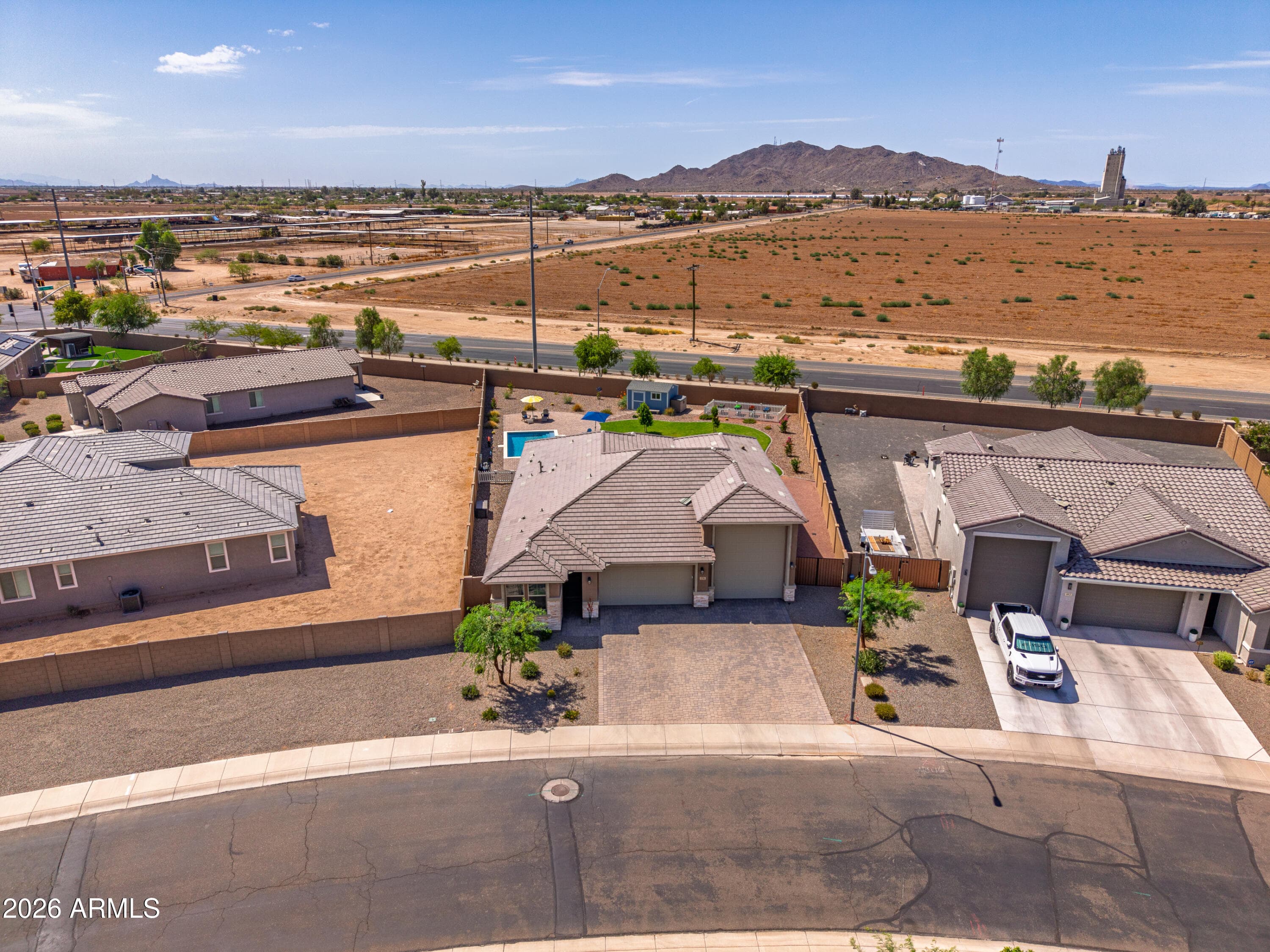 178 S NAPLES Lane, Casa Grande, AZ 85122 — photo 5 of 56
