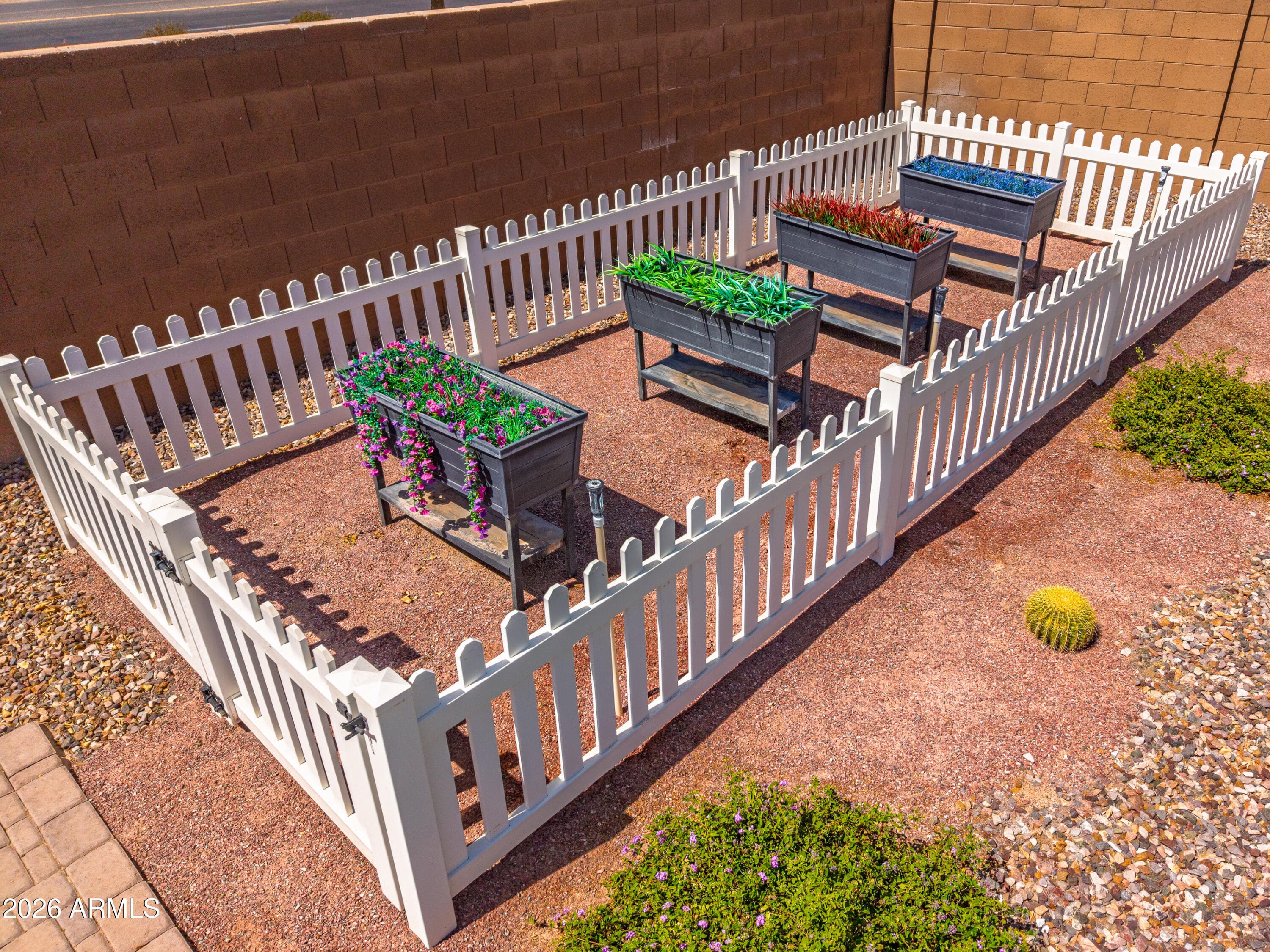 178 S NAPLES Lane, Casa Grande, AZ 85122 — photo 43 of 56