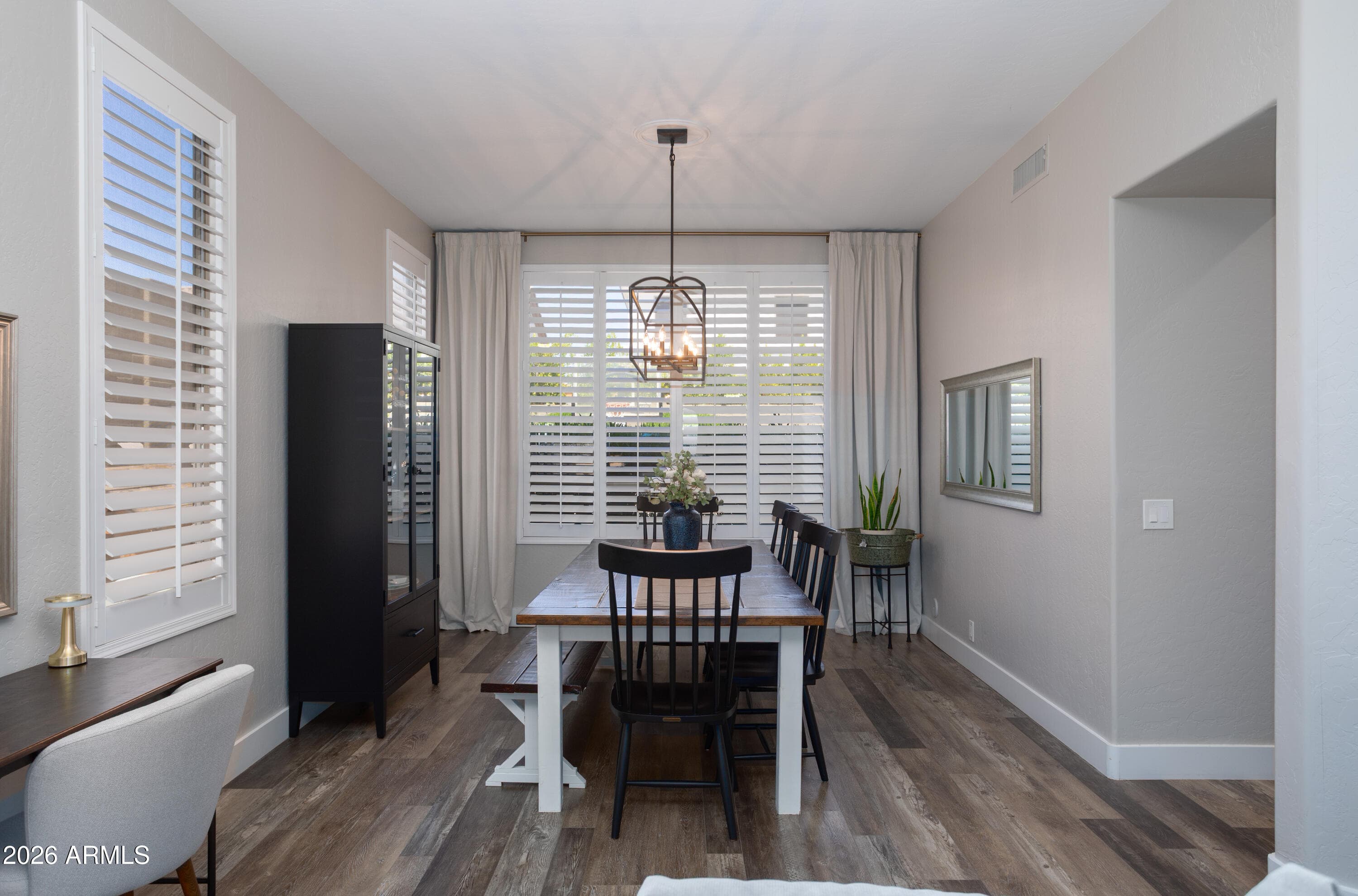15435 S 4TH Drive, Phoenix, AZ 85045 — photo 7 of 55