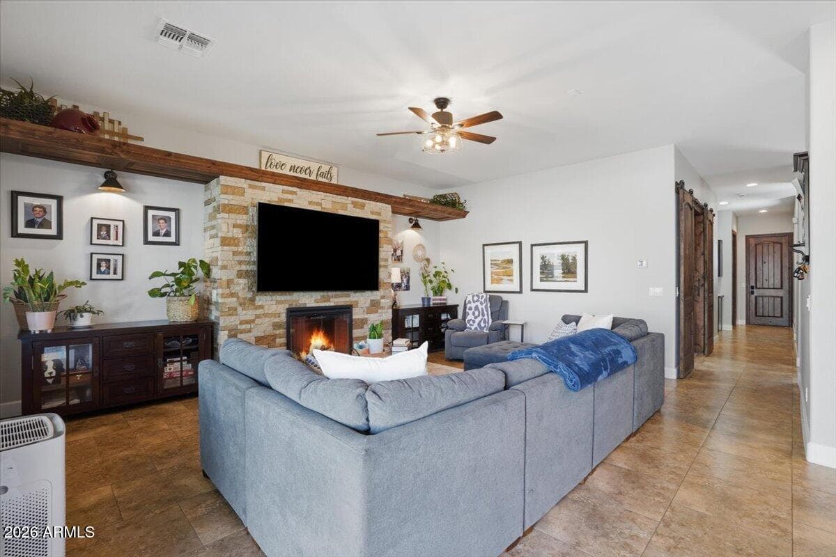 1122 E LODGEPOLE Drive, Gilbert, AZ 85298 — photo 21 of 92