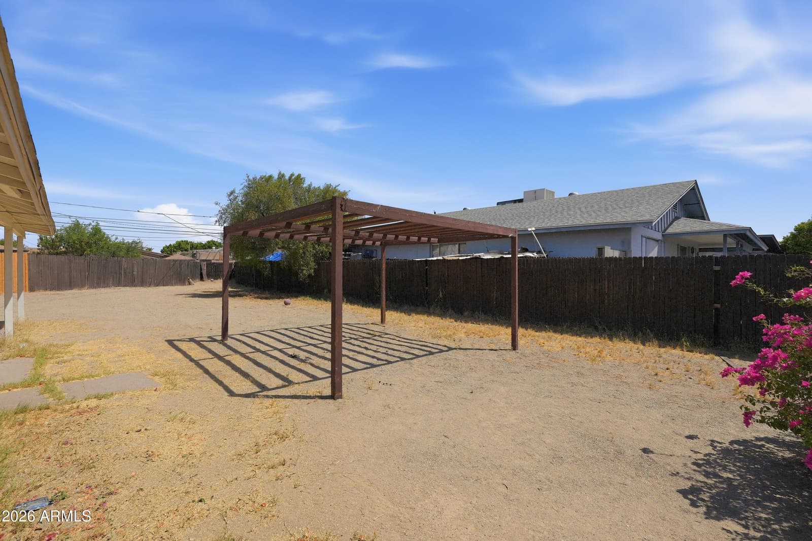 5630 W WILSHIRE Drive, Phoenix, AZ 85035 — photo 8 of 32