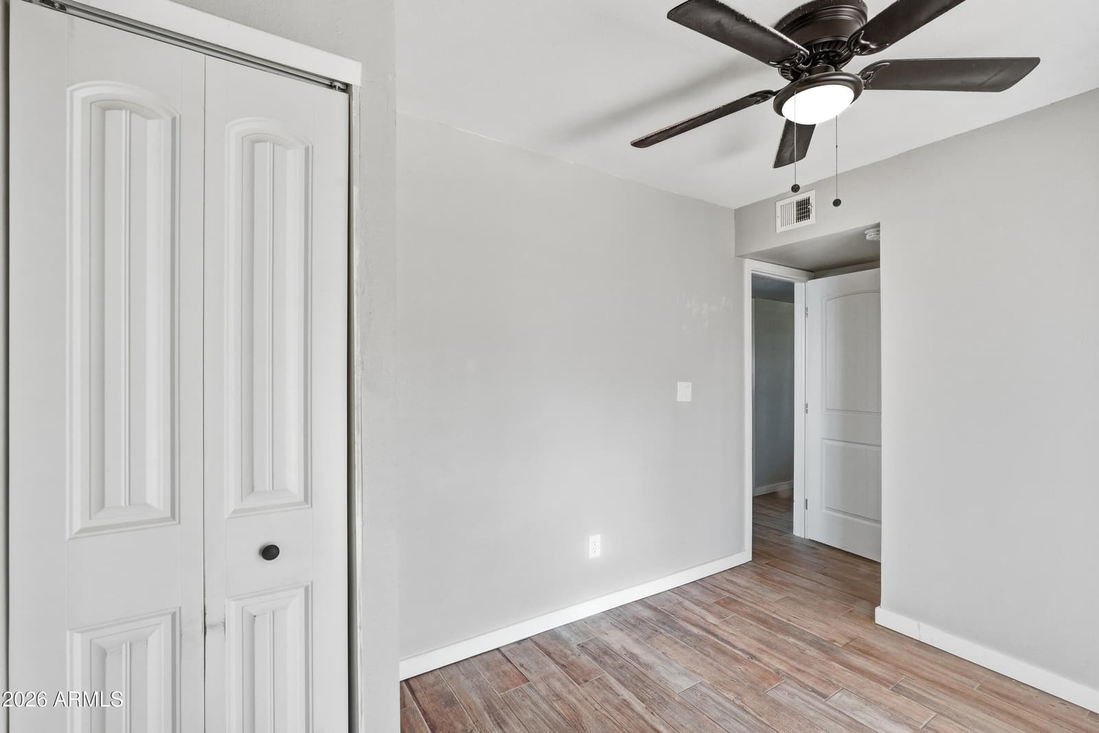 5630 W WILSHIRE Drive, Phoenix, AZ 85035 — photo 14 of 32