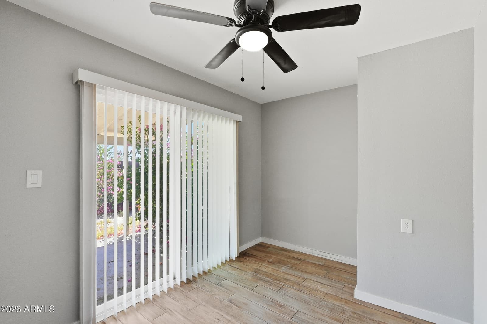 5630 W WILSHIRE Drive, Phoenix, AZ 85035 — photo 15 of 32