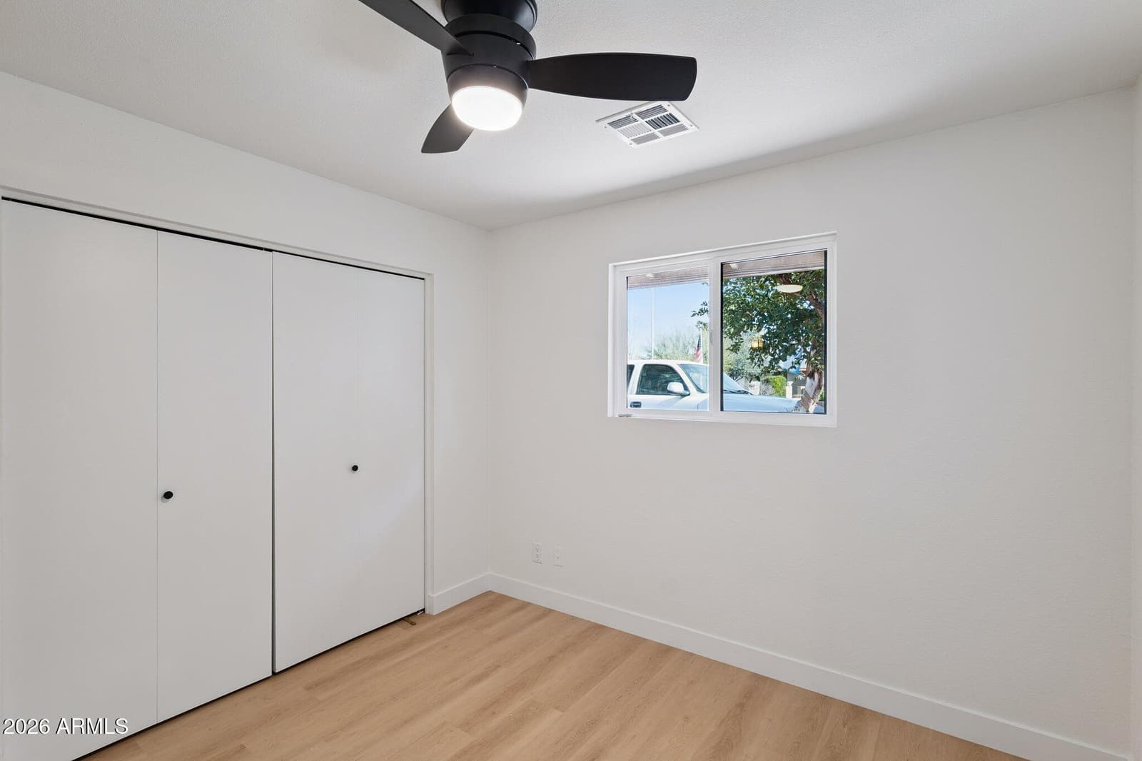 735 E MANHATTON Drive, Tempe, AZ 85282 — photo 22 of 40