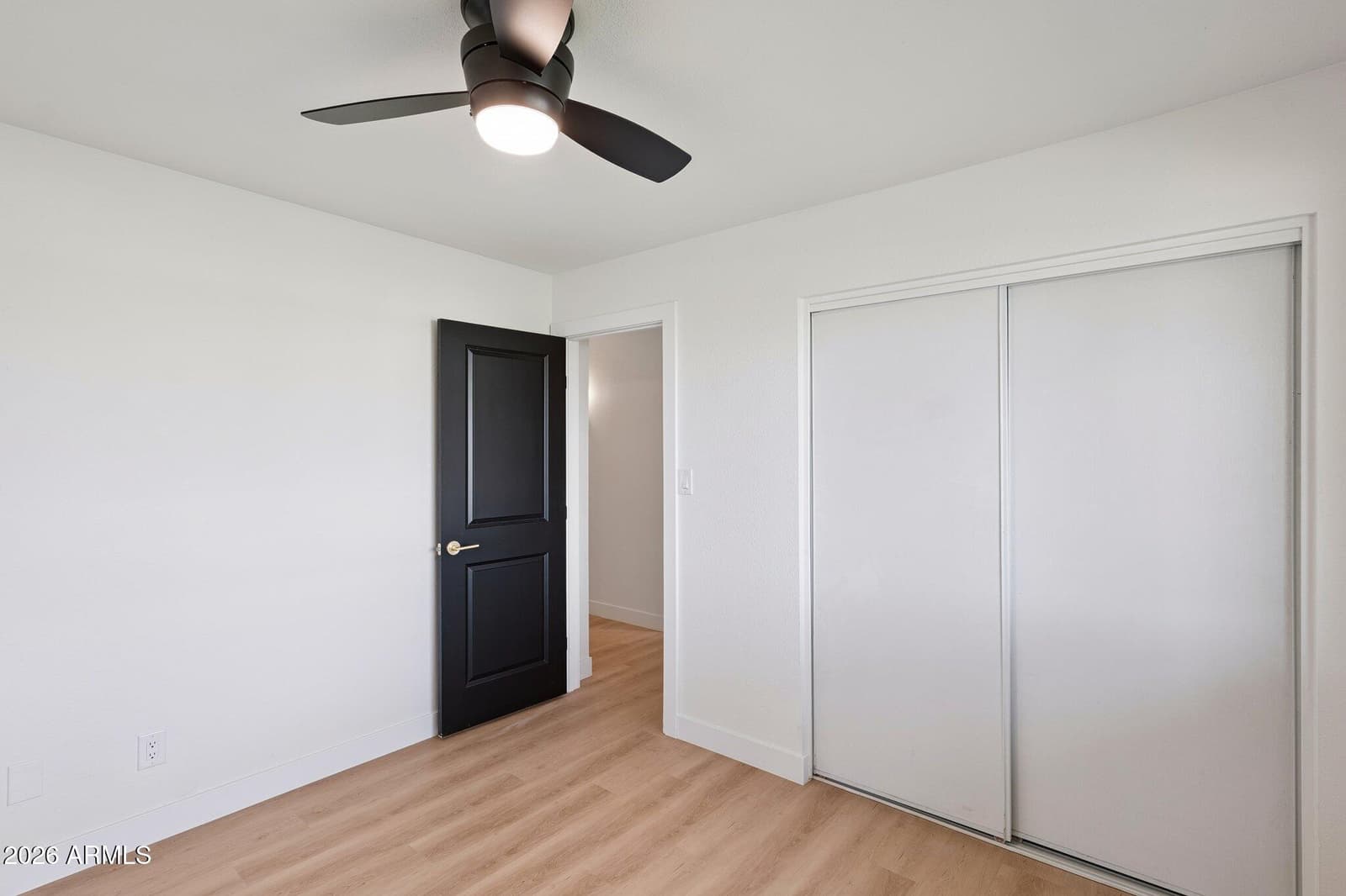 735 E MANHATTON Drive, Tempe, AZ 85282 — photo 23 of 40