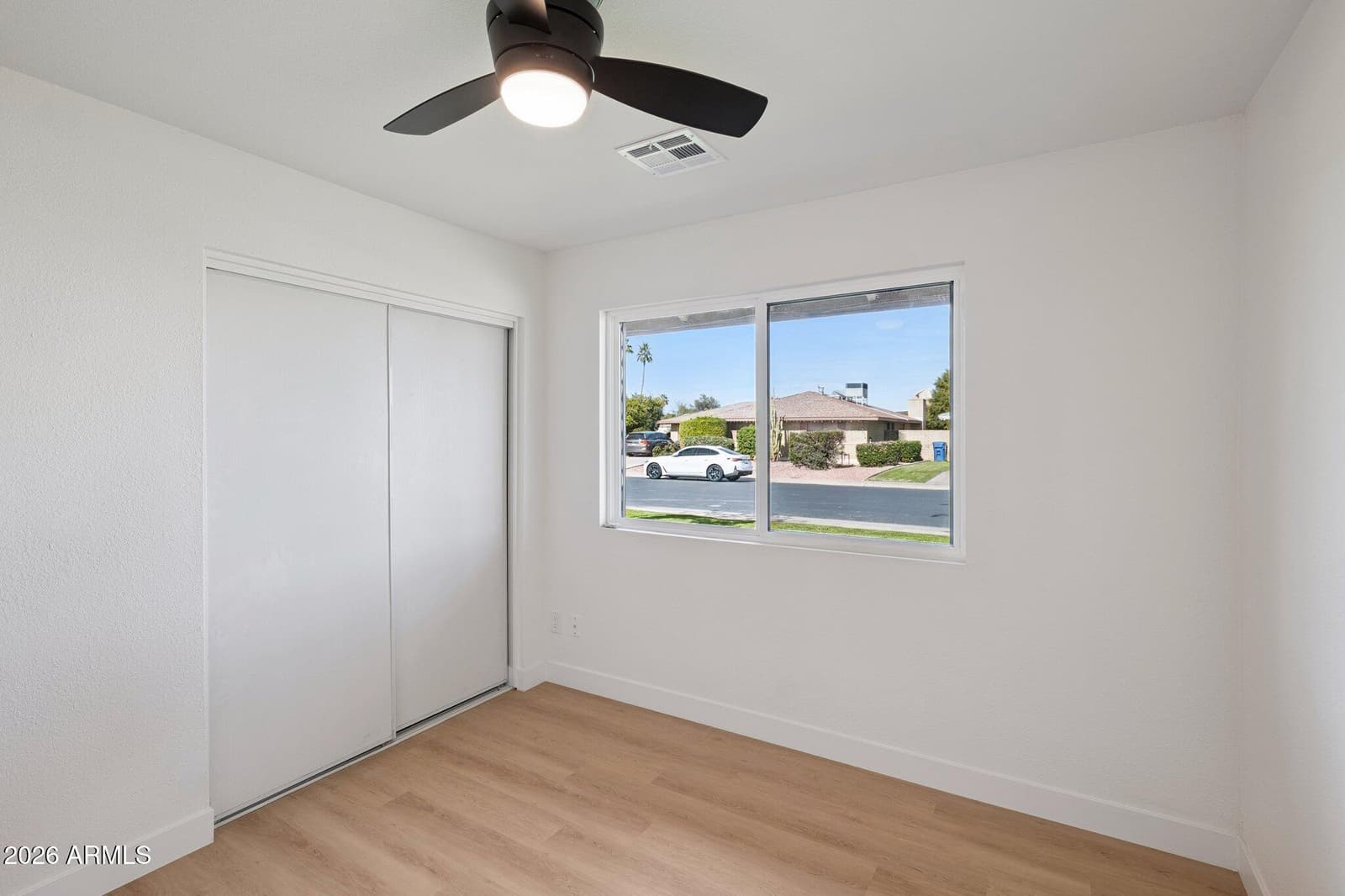 735 E MANHATTON Drive, Tempe, AZ 85282 — photo 24 of 40