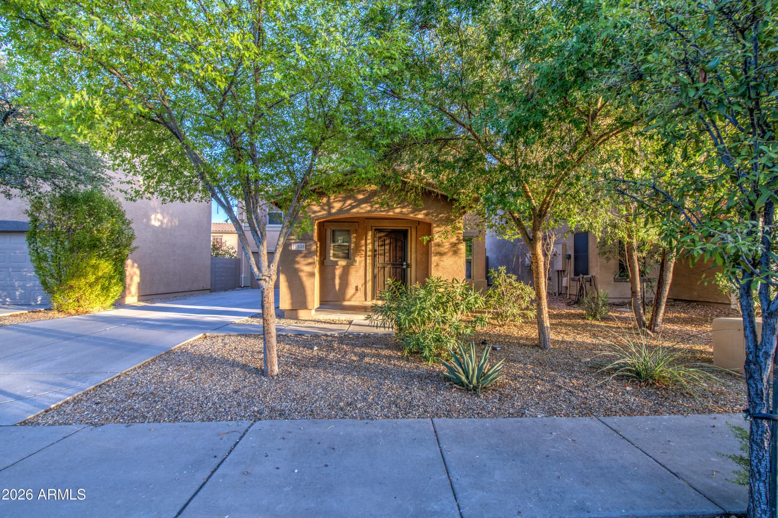 18535 W UDALL Drive, Surprise, AZ 85374 — photo 2 of 38