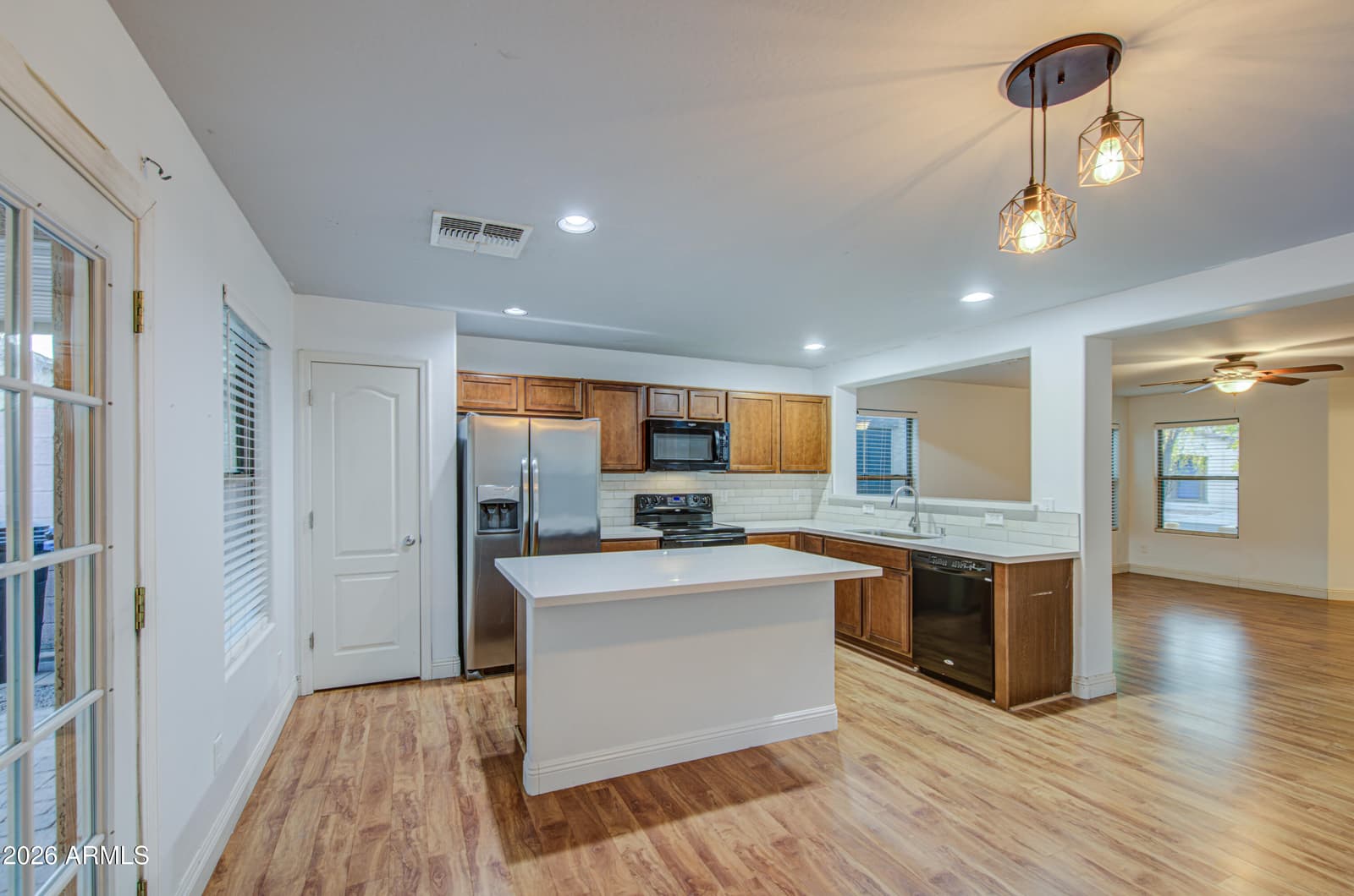 18535 W UDALL Drive, Surprise, AZ 85374 — photo 10 of 38