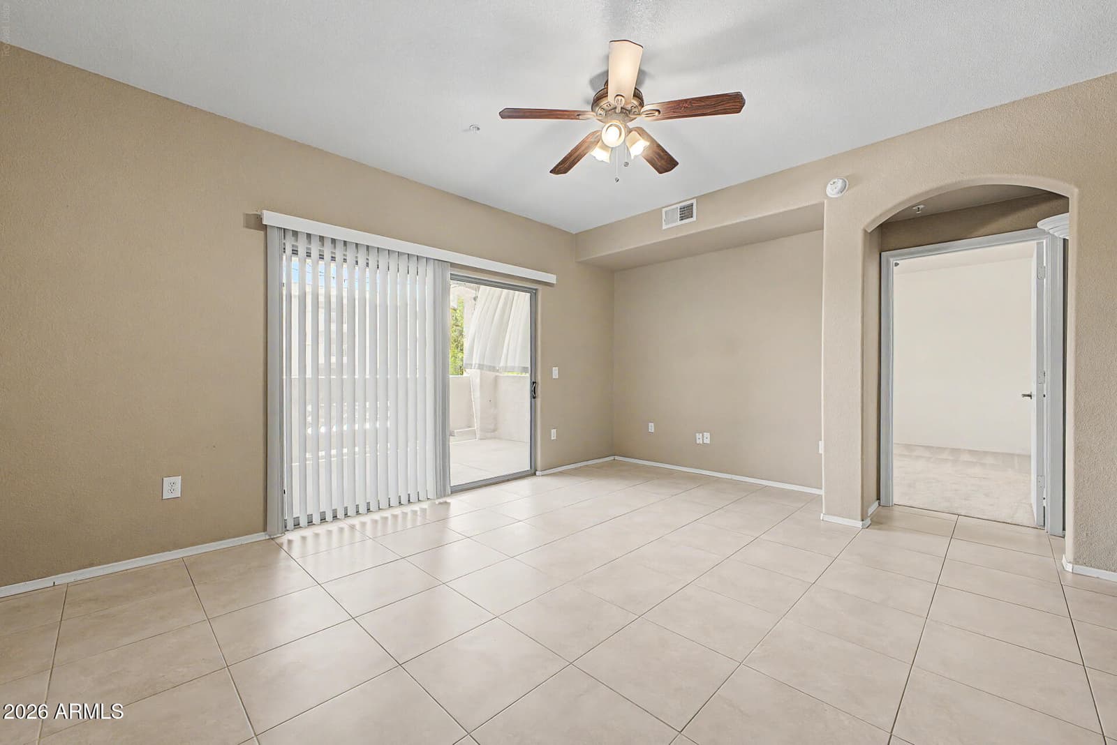920 E DEVONSHIRE Avenue 2024, Phoenix, AZ 85014 — photo 3 of 26
