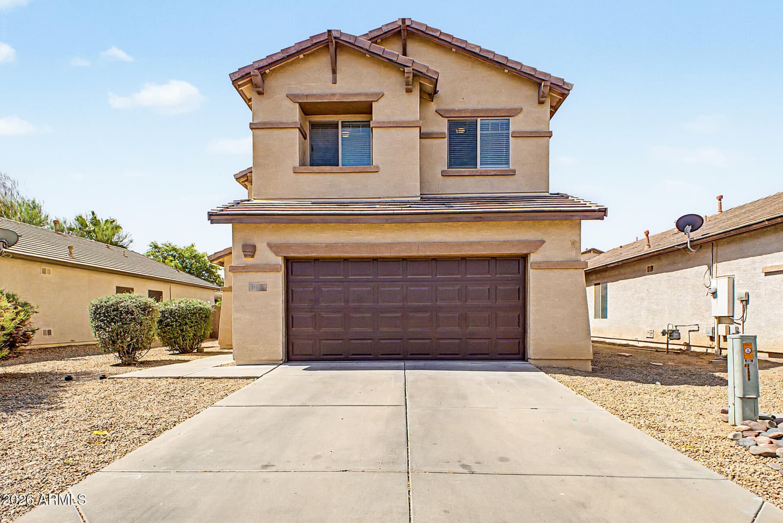 11601 W HILL Drive, Avondale, AZ 85323 — photo 2 of 40