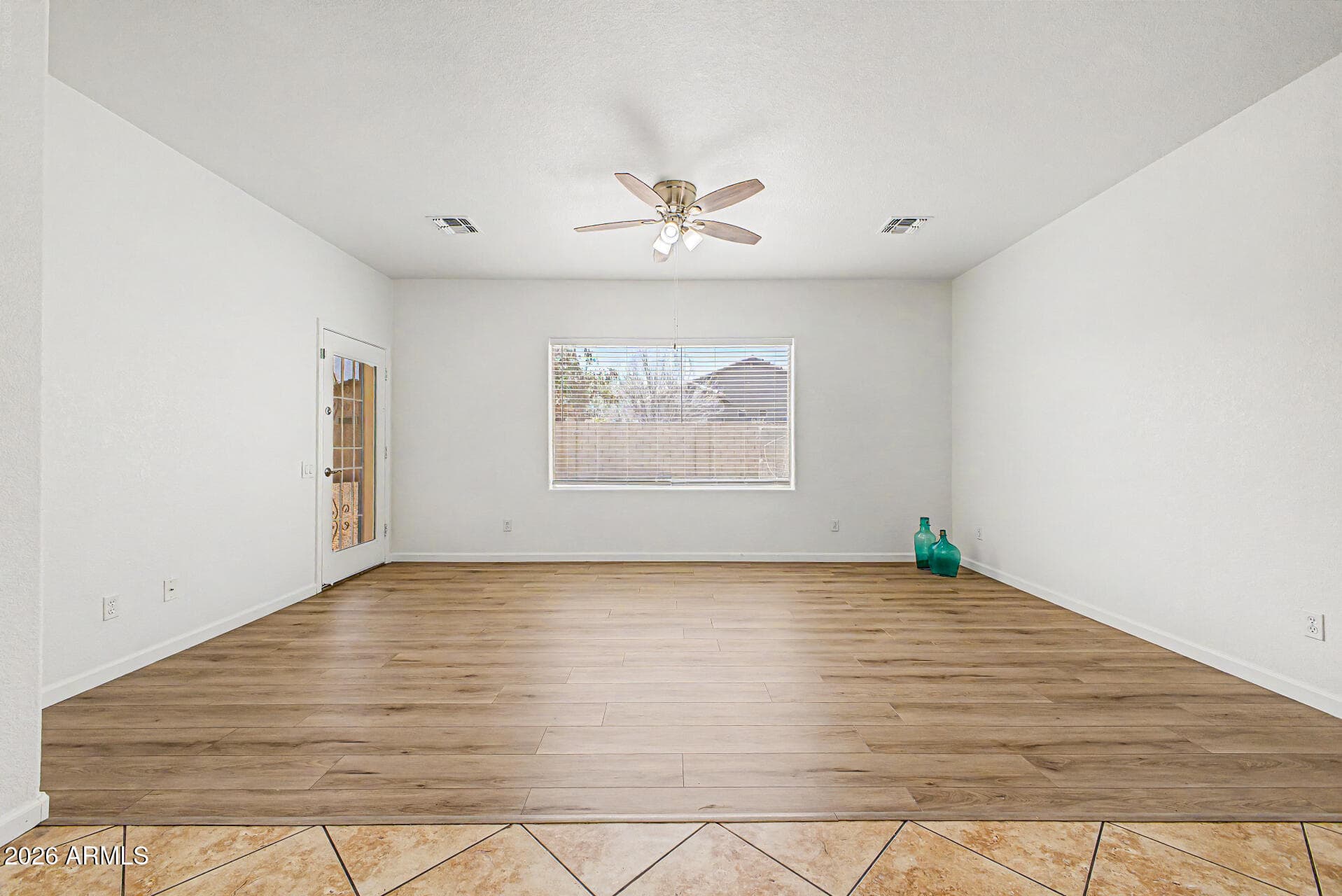 11601 W HILL Drive, Avondale, AZ 85323 — photo 8 of 40