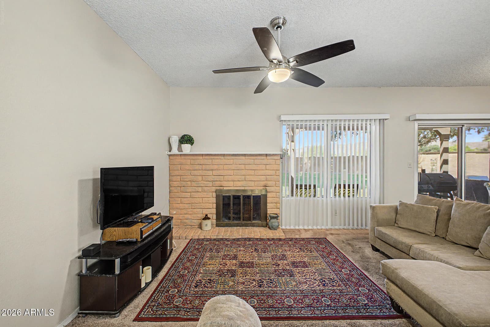 11222 S TALAVI Lane, Phoenix, AZ 85044 — photo 8 of 38