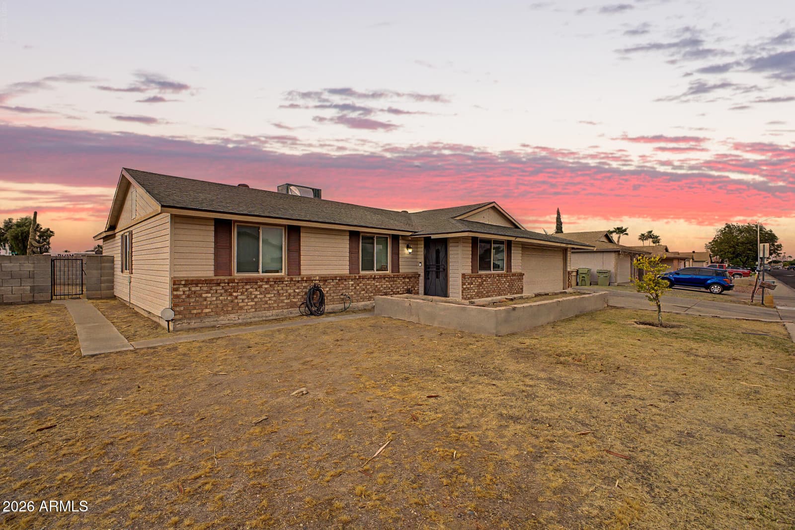 6244 W KAREN LEE Lane, Glendale, AZ 85306 — photo 2 of 47