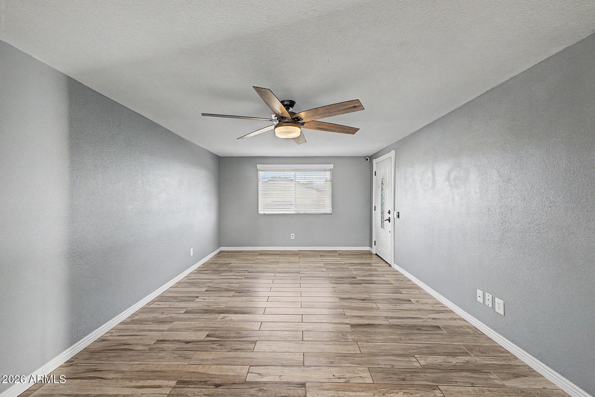 6244 W KAREN LEE Lane, Glendale, AZ 85306 — photo 10 of 47