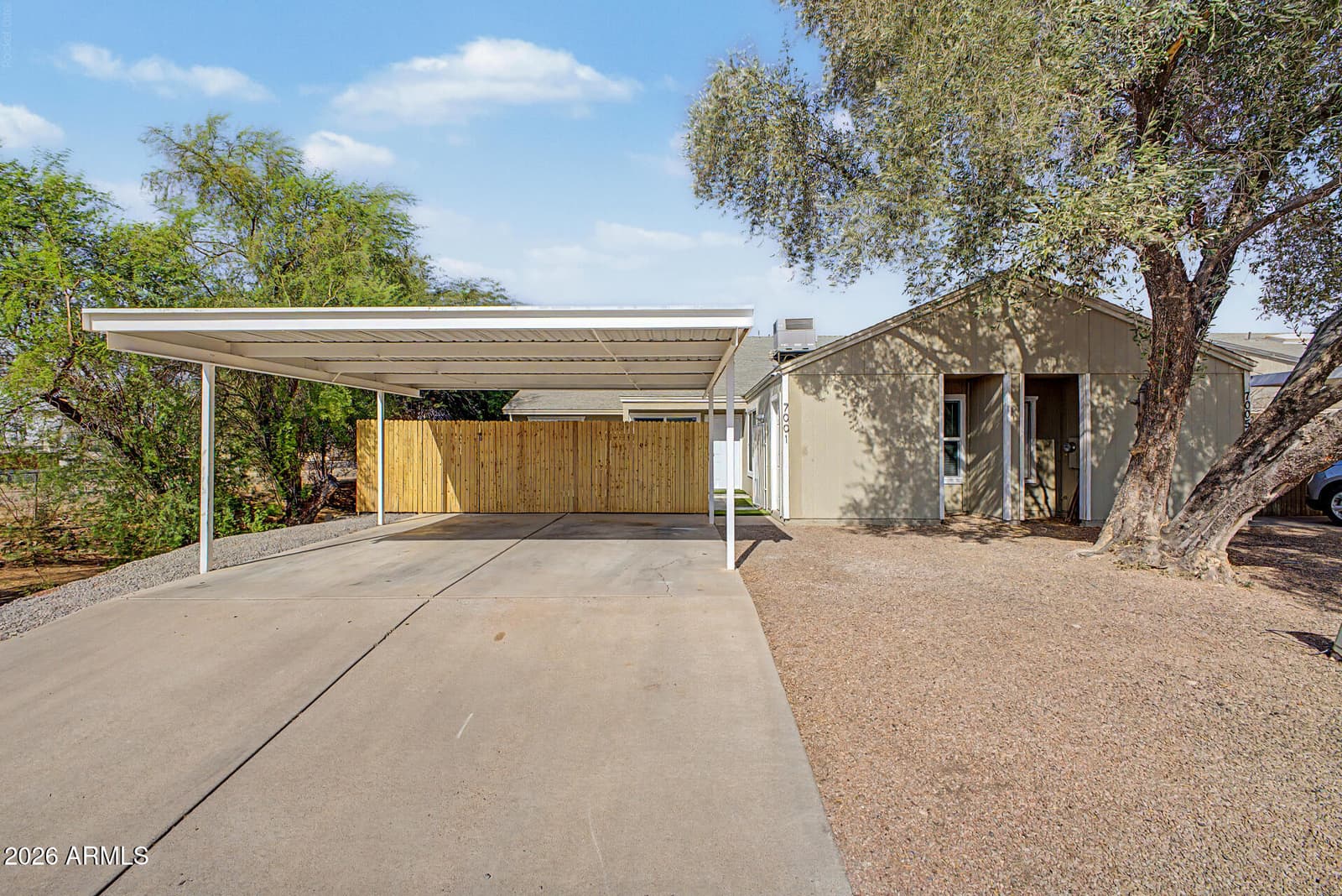 7001 S 41ST Street, Phoenix, AZ 85042 — photo 1 of 30