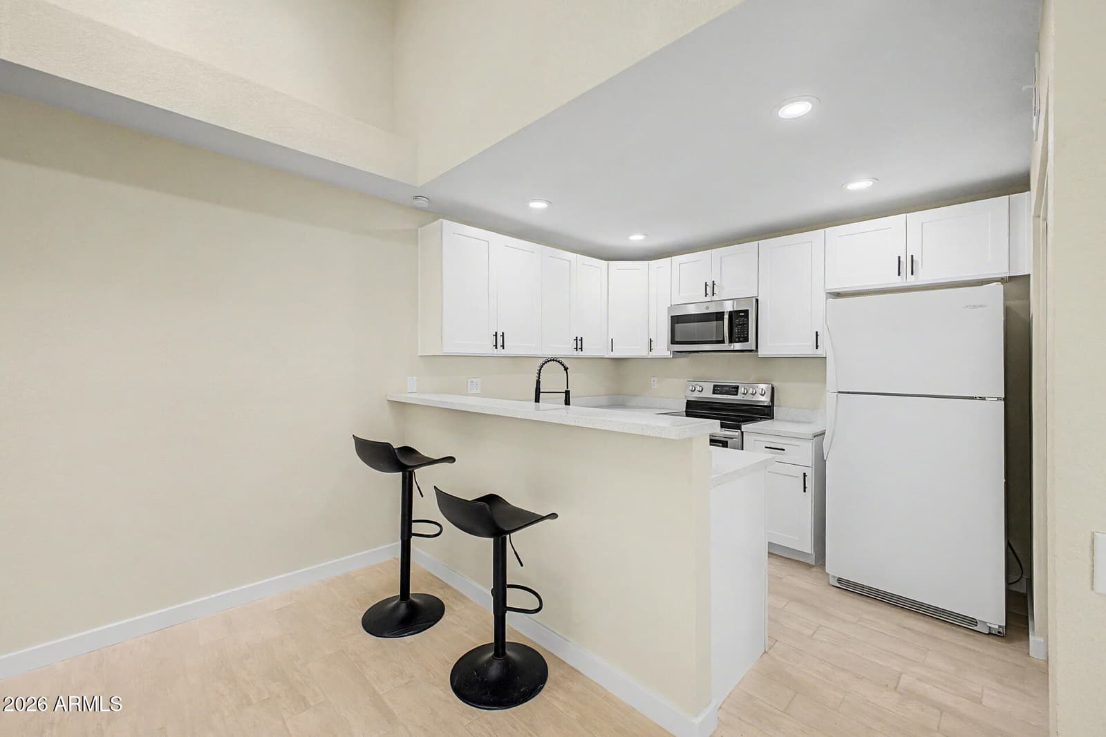 7001 S 41ST Street, Phoenix, AZ 85042 — photo 12 of 30