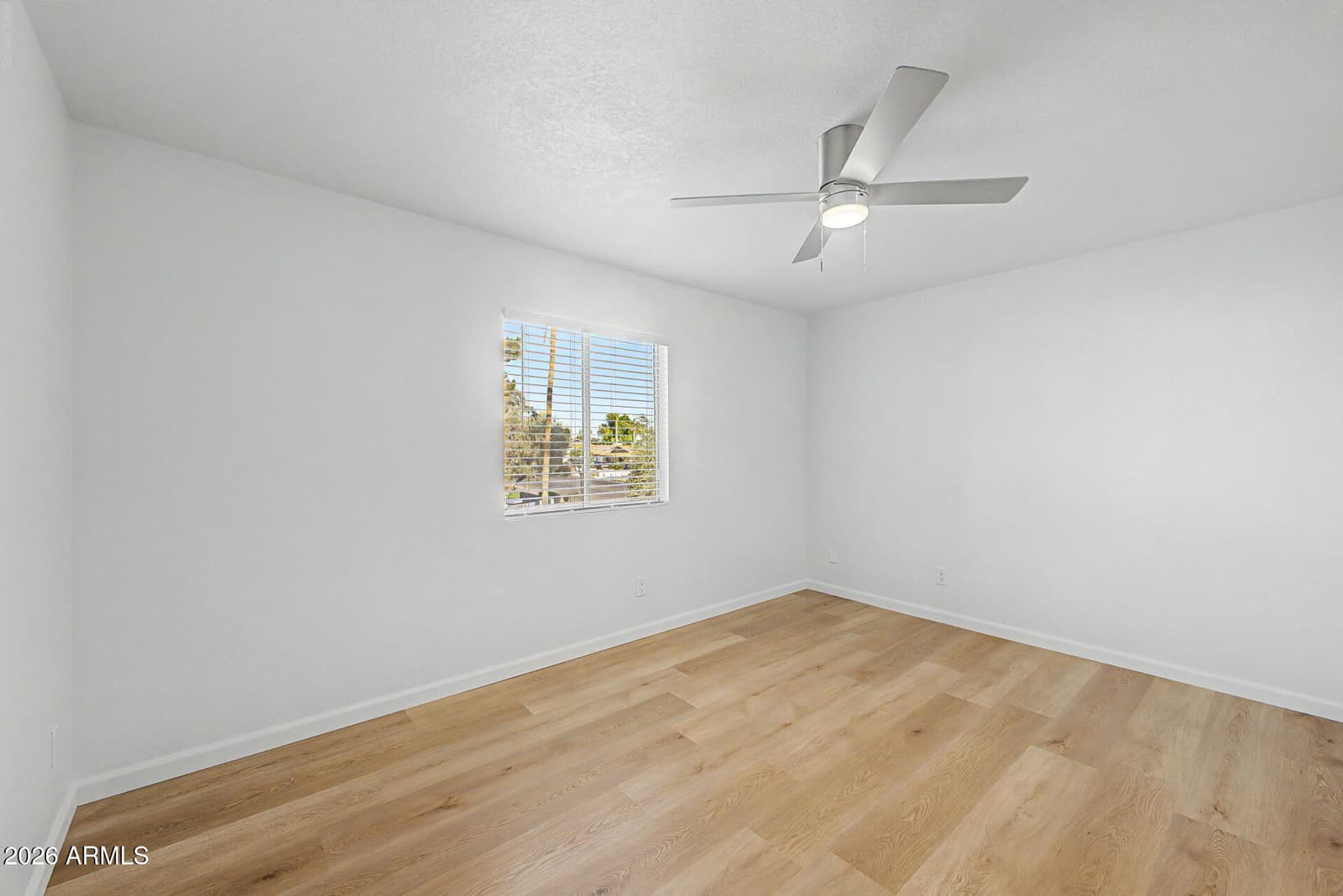 4608 W MARYLAND Avenue 201, Glendale, AZ 85301 — photo 15 of 28