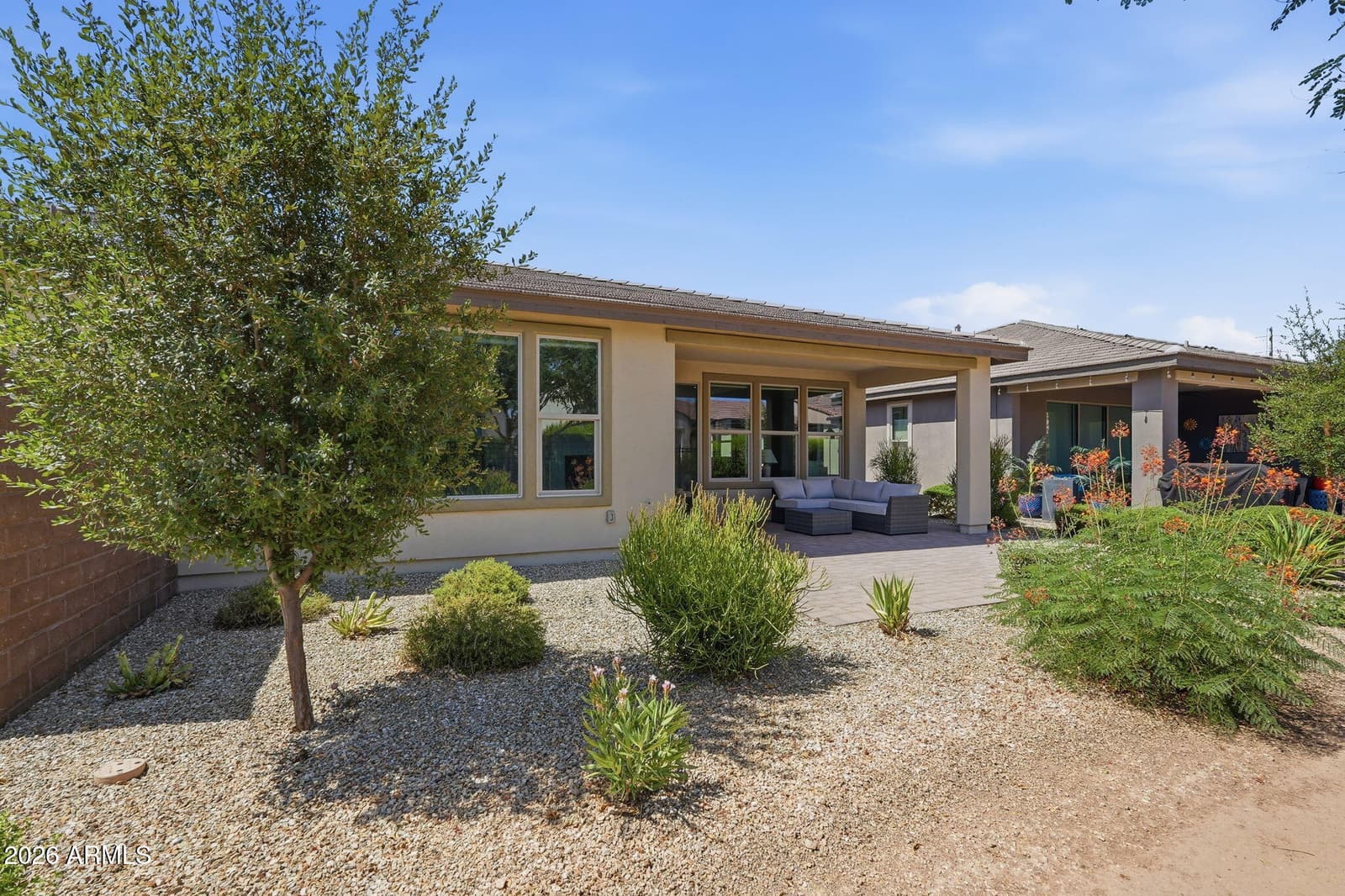 484 E CITRUS HOLLOW Way, Queen Creek, AZ 85140 — photo 18 of 40