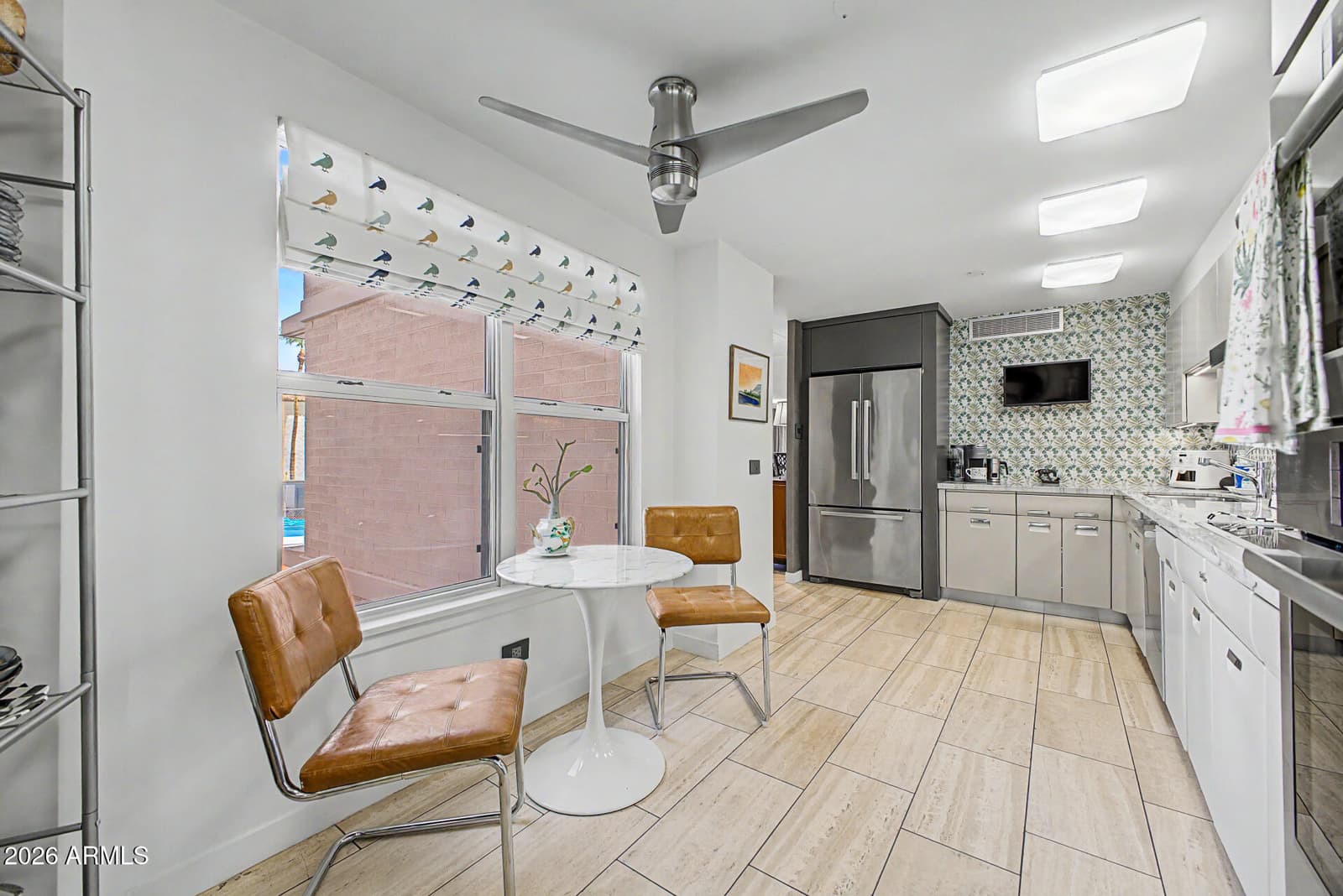 2201 N Central Avenue 2F, Phoenix, AZ 85004 — photo 10 of 32
