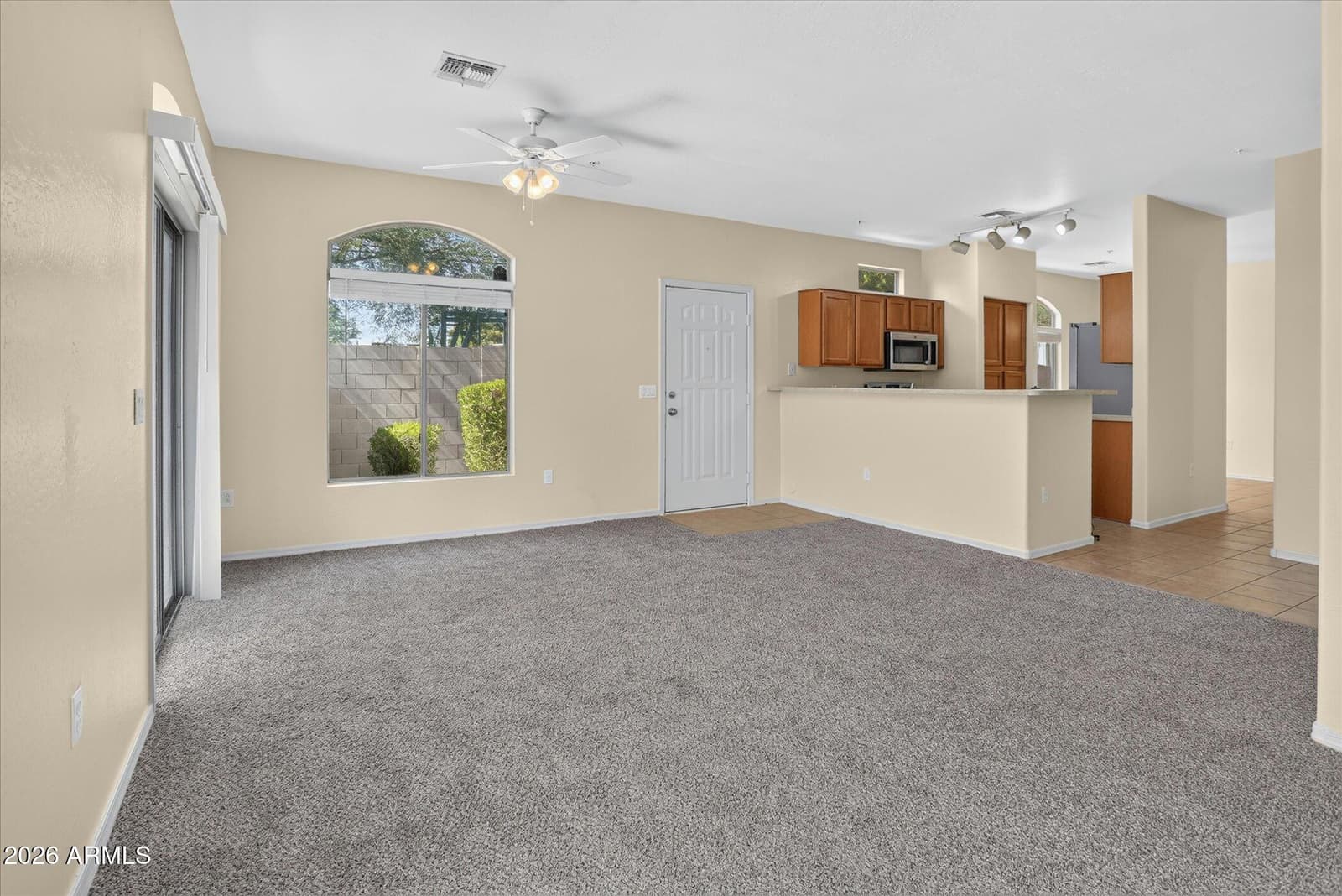 2150 E BELL Road 1090, Phoenix, AZ 85022 — photo 6 of 39