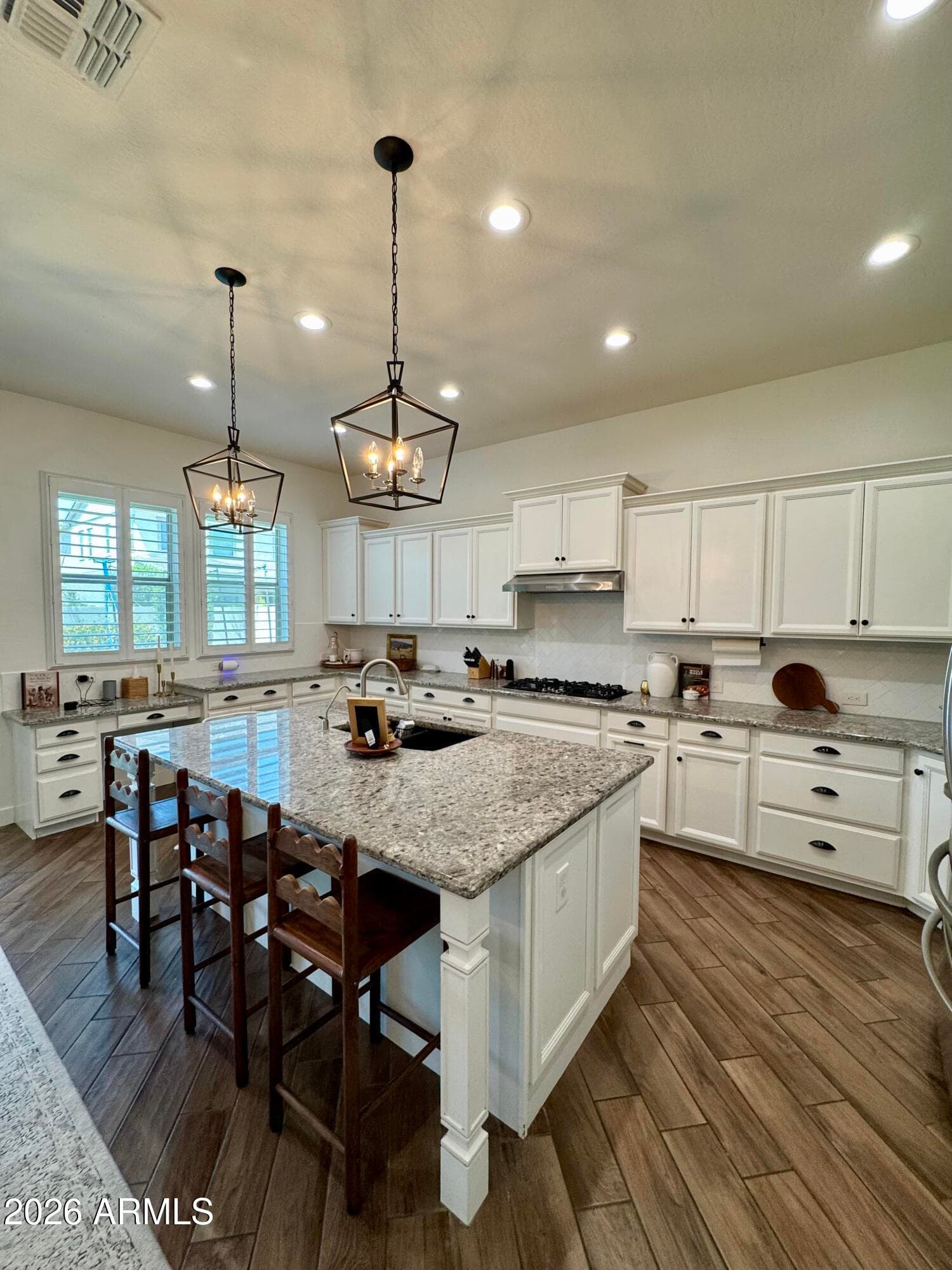 3056 E APPALOOSA Road, Gilbert, AZ 85296 — photo 10 of 41
