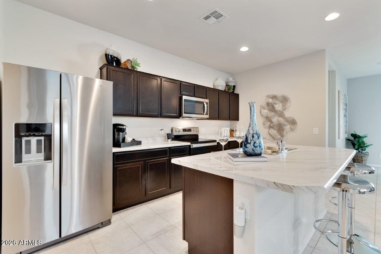 1467 N FENWAY Drive, Florence, AZ 85132 — photo 4 of 31