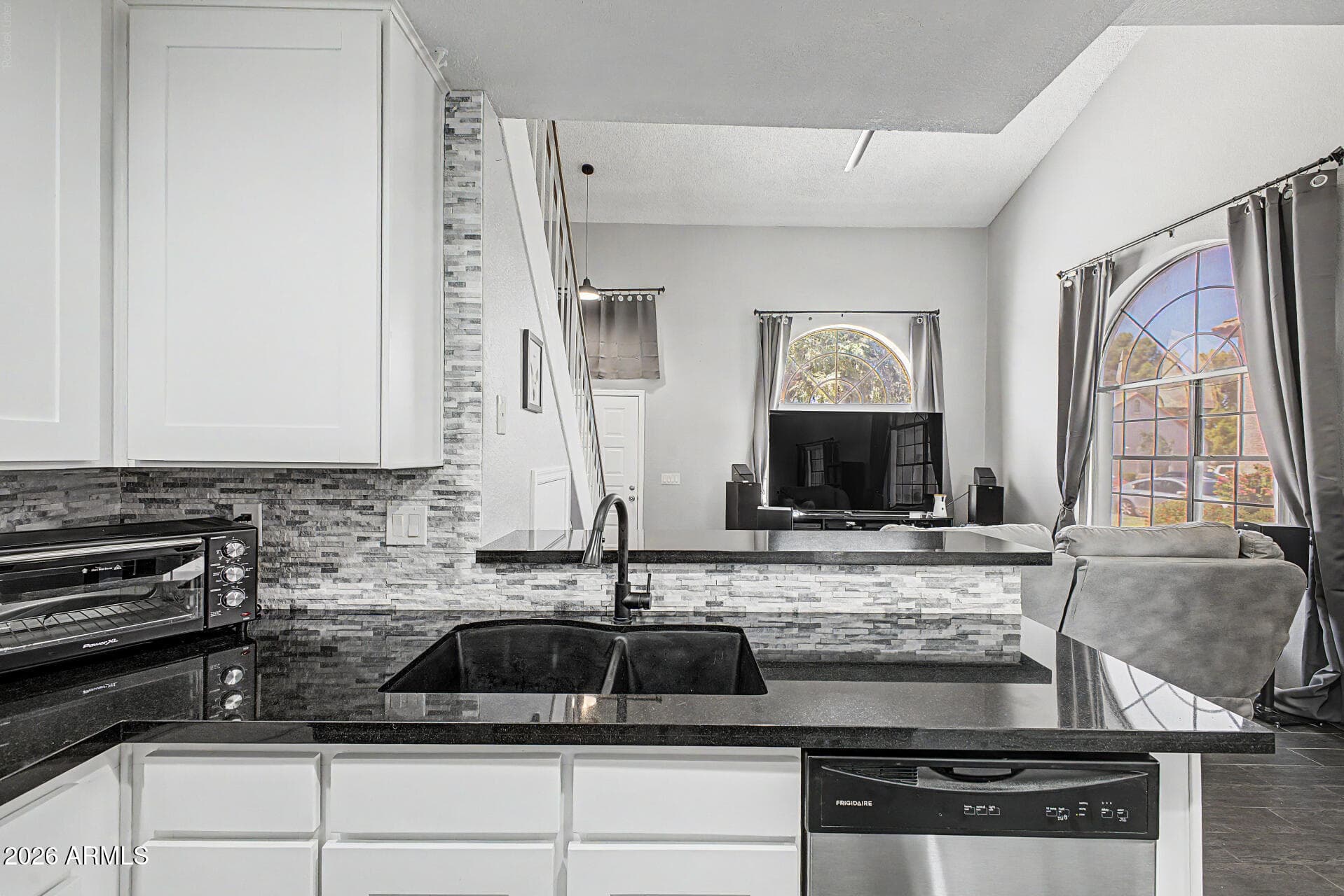 3930 W MONTEREY Street 106, Chandler, AZ 85226 — photo 11 of 34