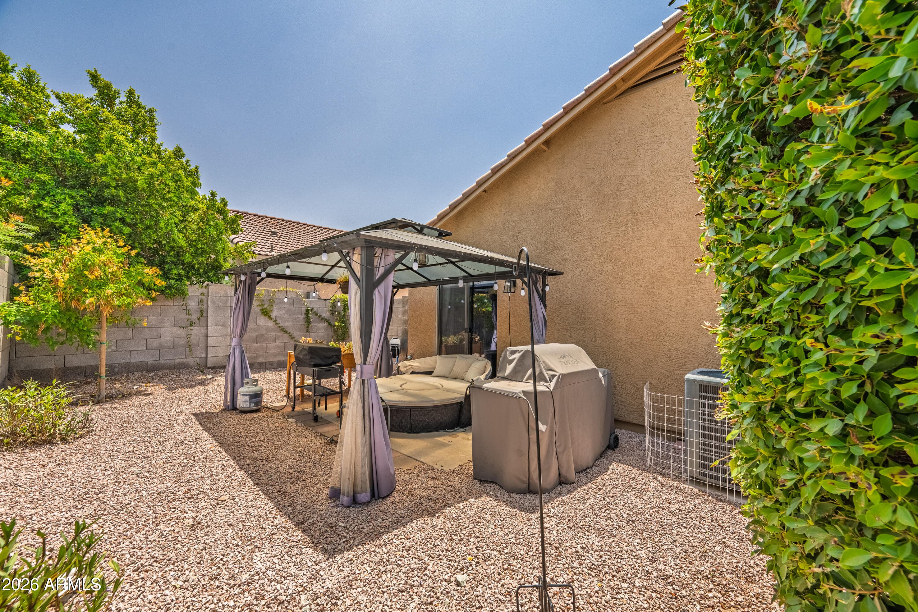 9421 S 1ST Avenue, Phoenix, AZ 85041 — photo 24 of 33