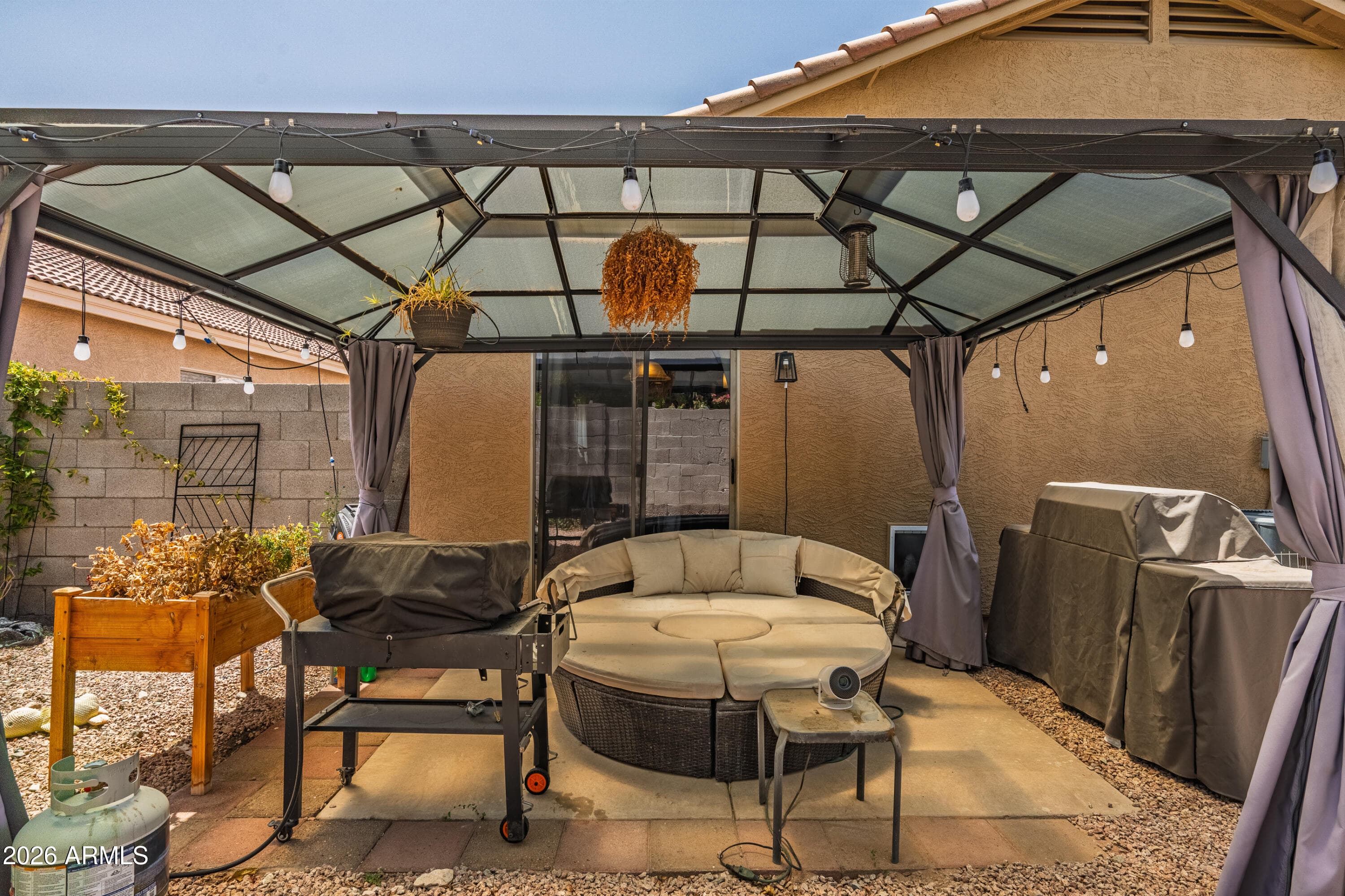 9421 S 1ST Avenue, Phoenix, AZ 85041 — photo 25 of 33
