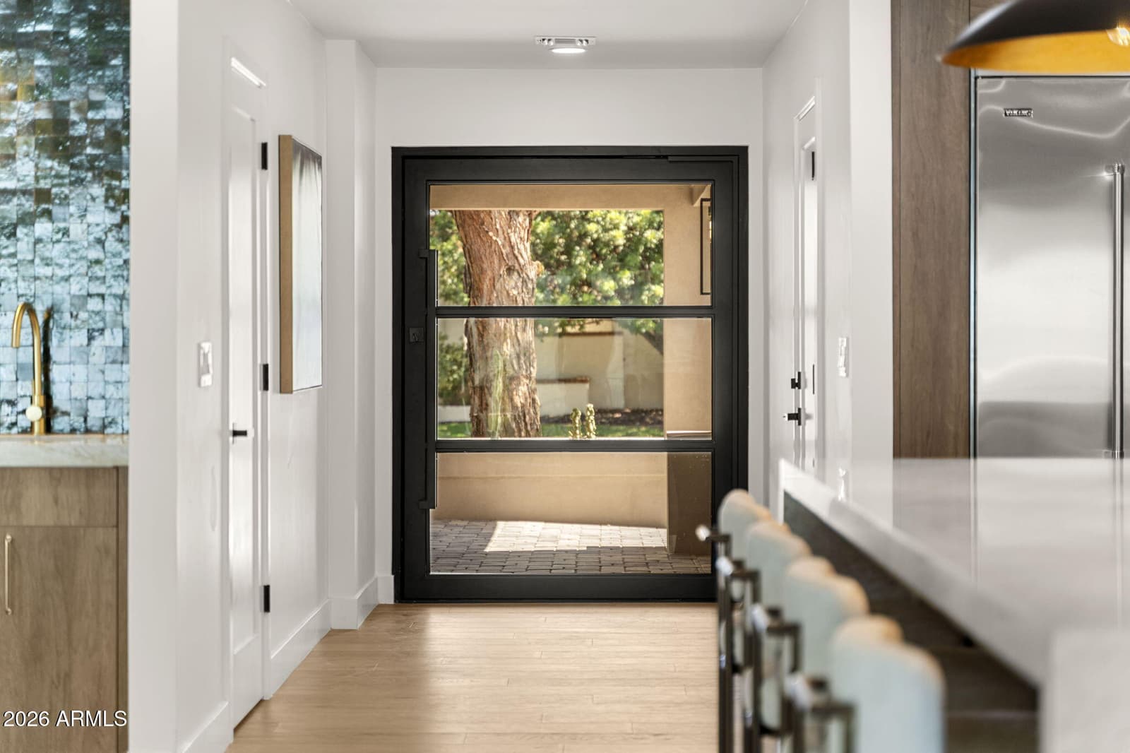 8402 E SHETLAND Trail, Scottsdale, AZ 85258 — photo 4 of 61