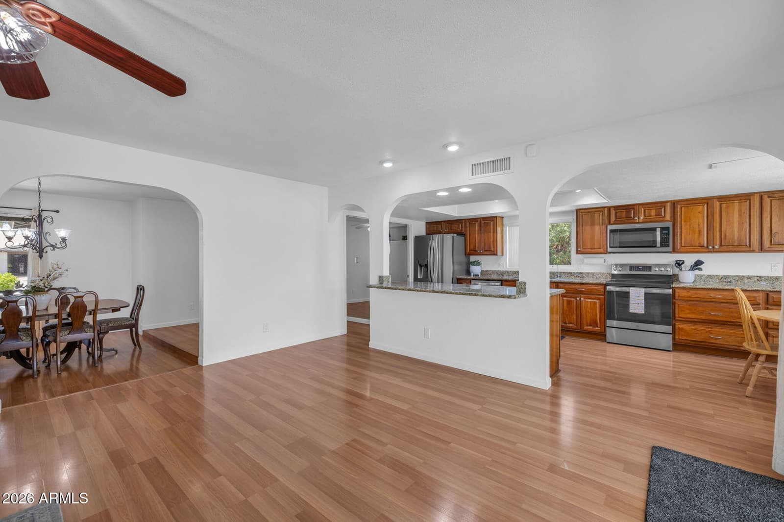4910 E PRESIDIO Road, Scottsdale, AZ 85254 — photo 8 of 57
