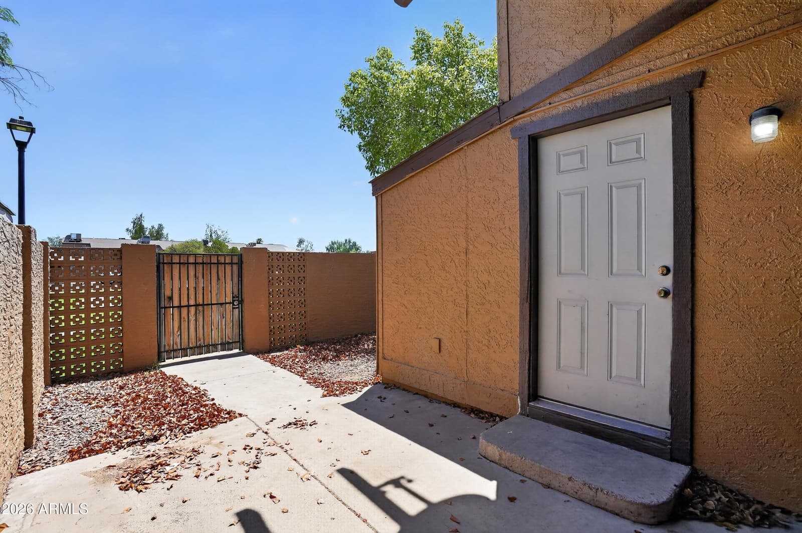 3646 N 67TH Avenue 81, Phoenix, AZ 85033 — photo 5 of 33