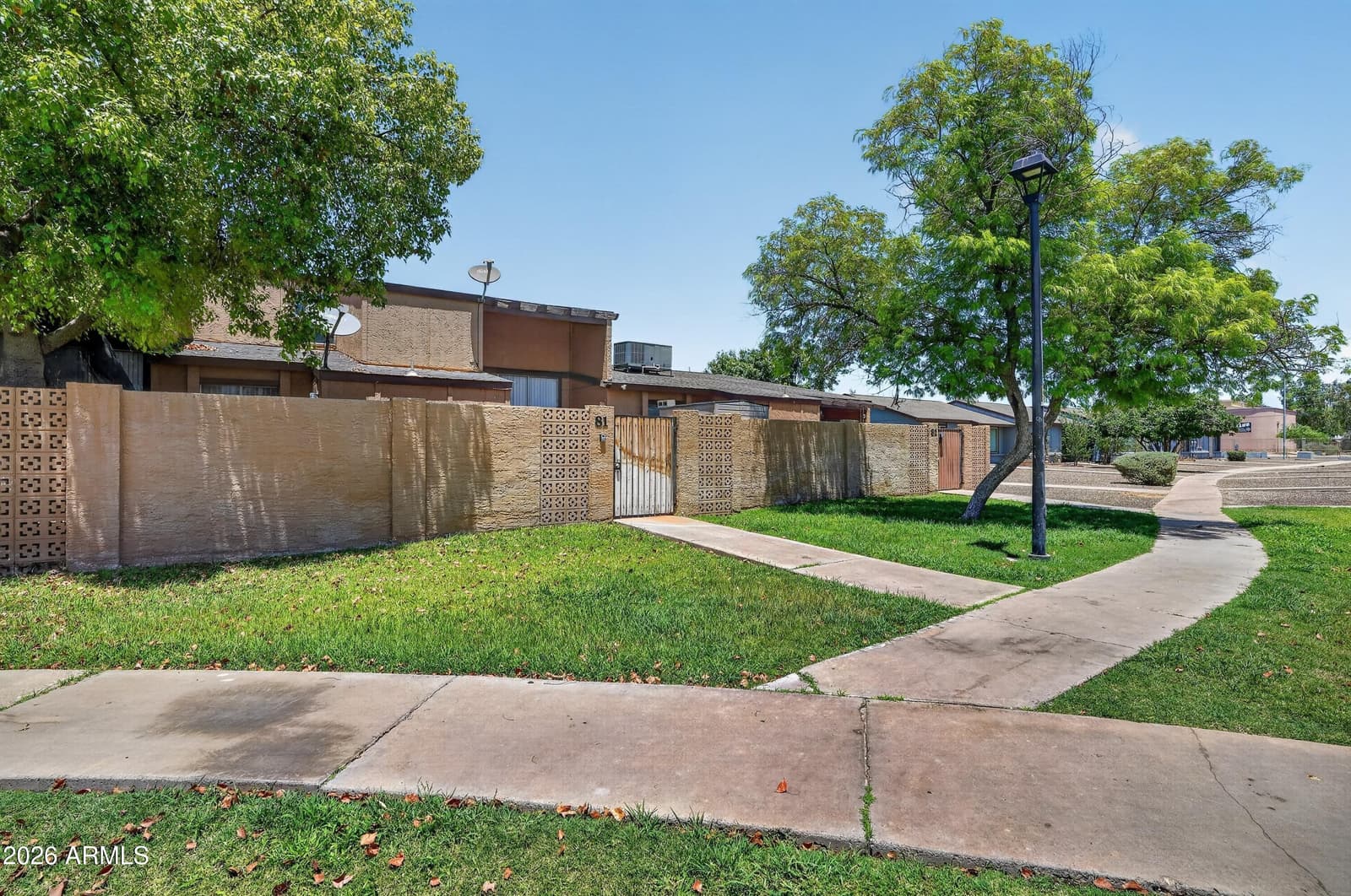 3646 N 67TH Avenue 81, Phoenix, AZ 85033 — photo 2 of 33