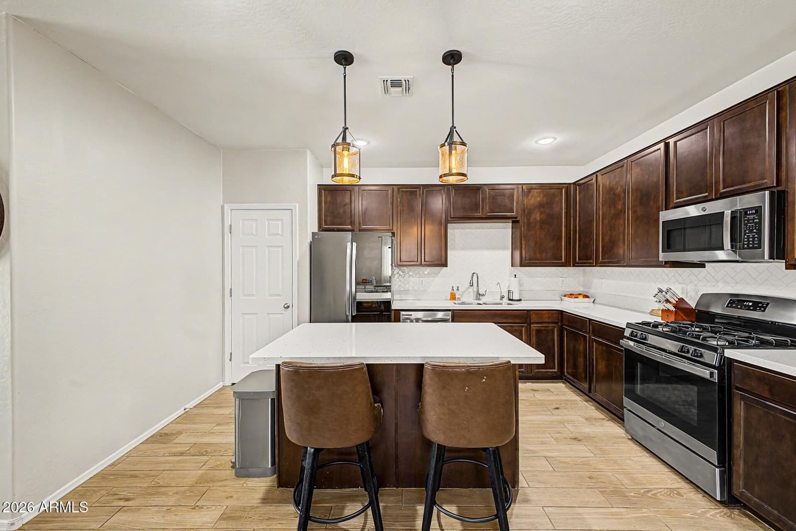 194 W Moonlight Trail, Casa Grande, AZ 85122 — photo 9 of 17