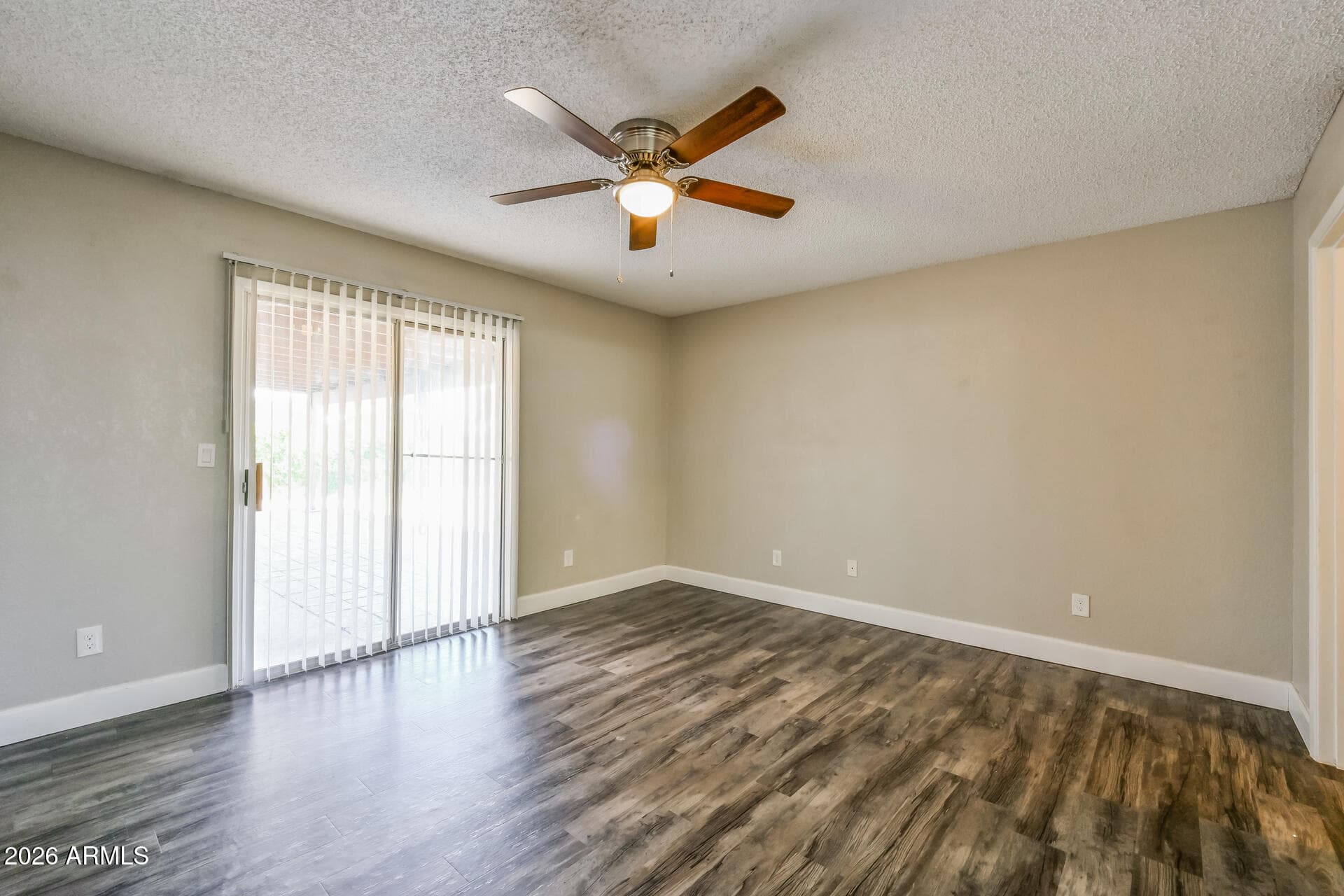 6136 E EVERGREEN Street, Mesa, AZ 85205 — photo 10 of 21