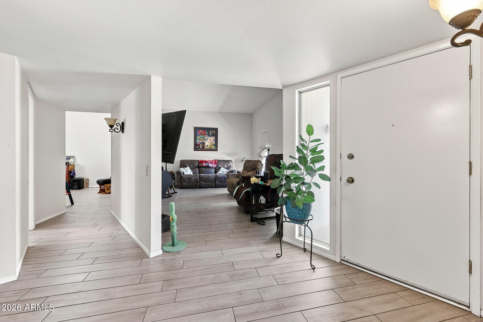 11137 W PALMERAS Drive, Sun City, AZ 85373 — photo 4 of 19