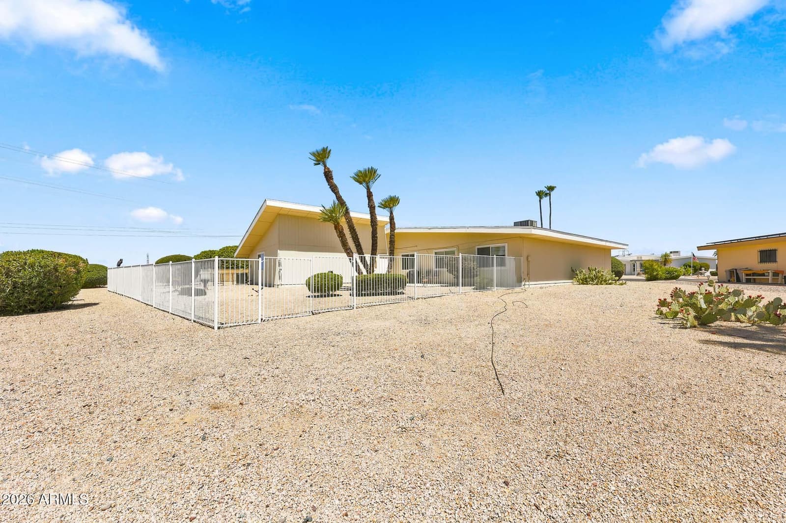 11137 W PALMERAS Drive, Sun City, AZ 85373 — photo 17 of 19