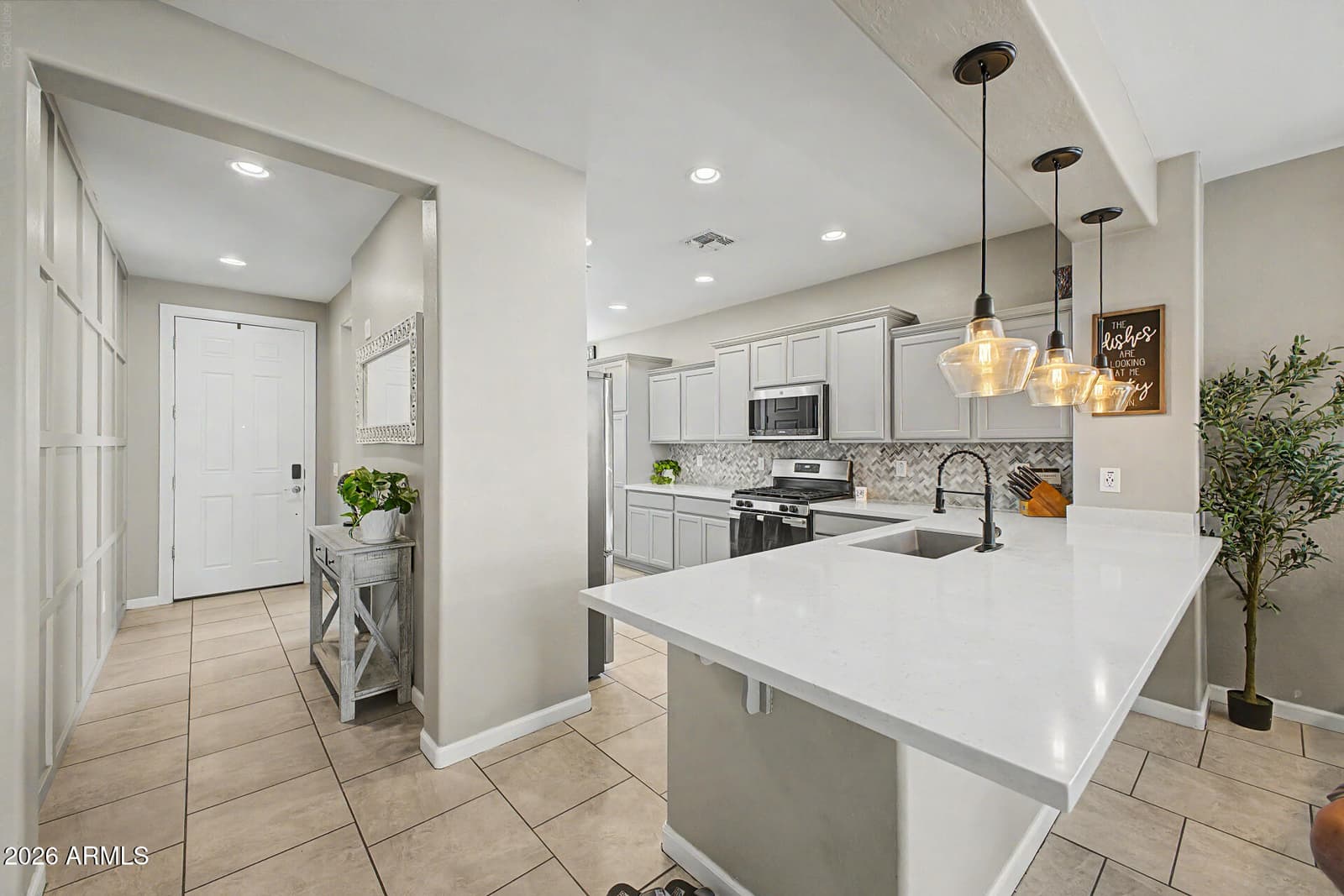34006 N ROCKFLOWER Trail, San Tan Valley, AZ 85144 — photo 11 of 59