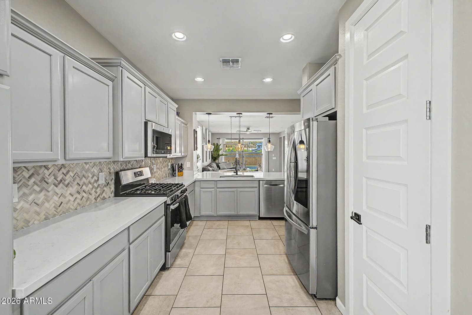 34006 N ROCKFLOWER Trail, San Tan Valley, AZ 85144 — photo 13 of 59