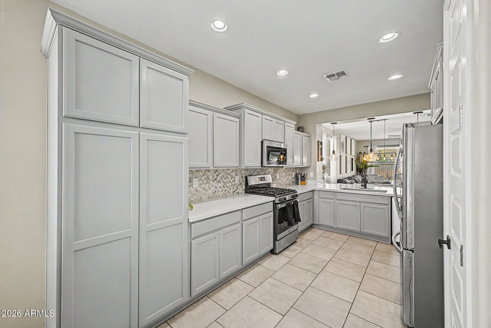 34006 N ROCKFLOWER Trail, San Tan Valley, AZ 85144 — photo 14 of 59